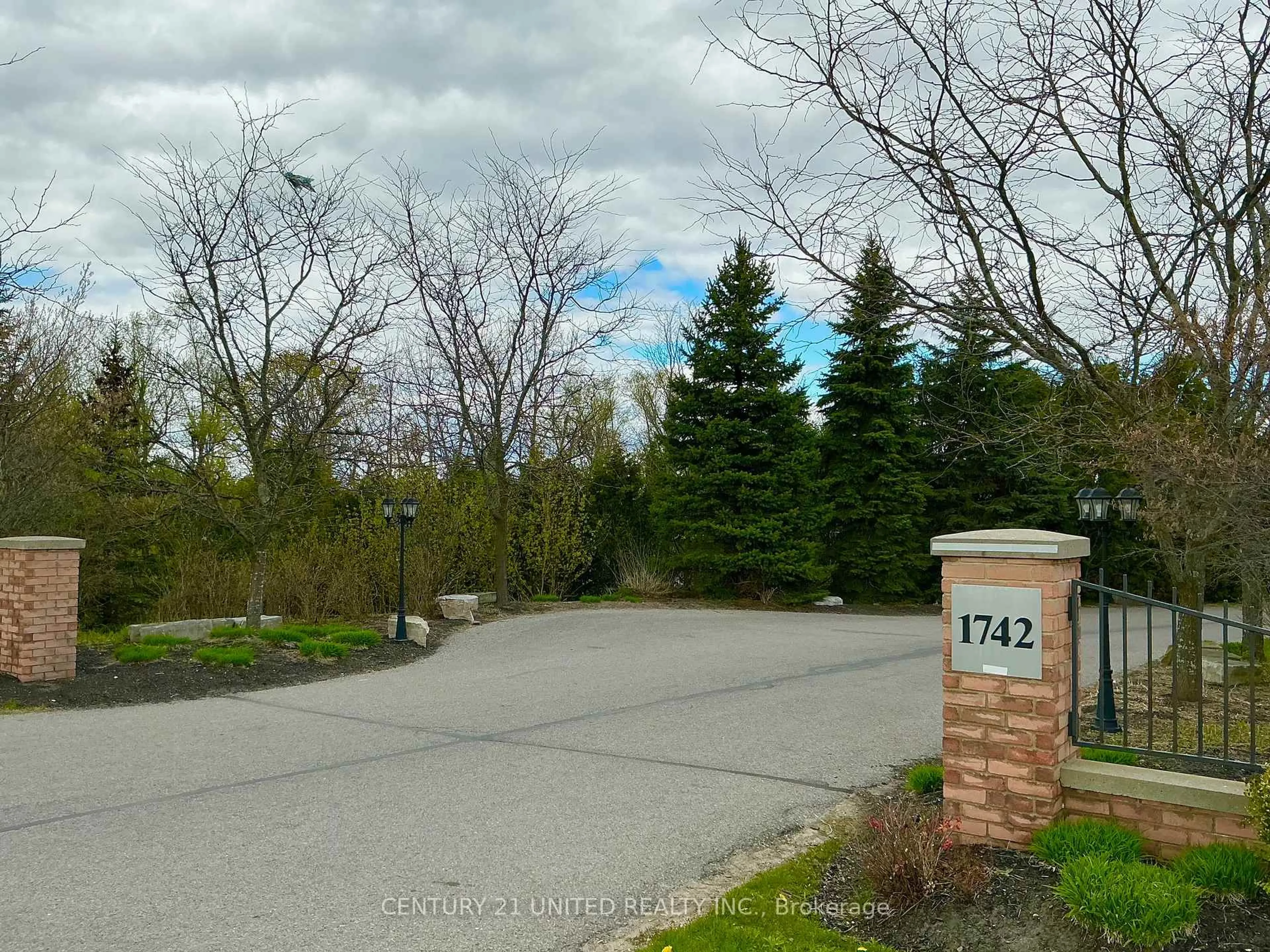 Unknown for 1742 Ravenwood Dr #612, Peterborough Ontario K9K 2R6