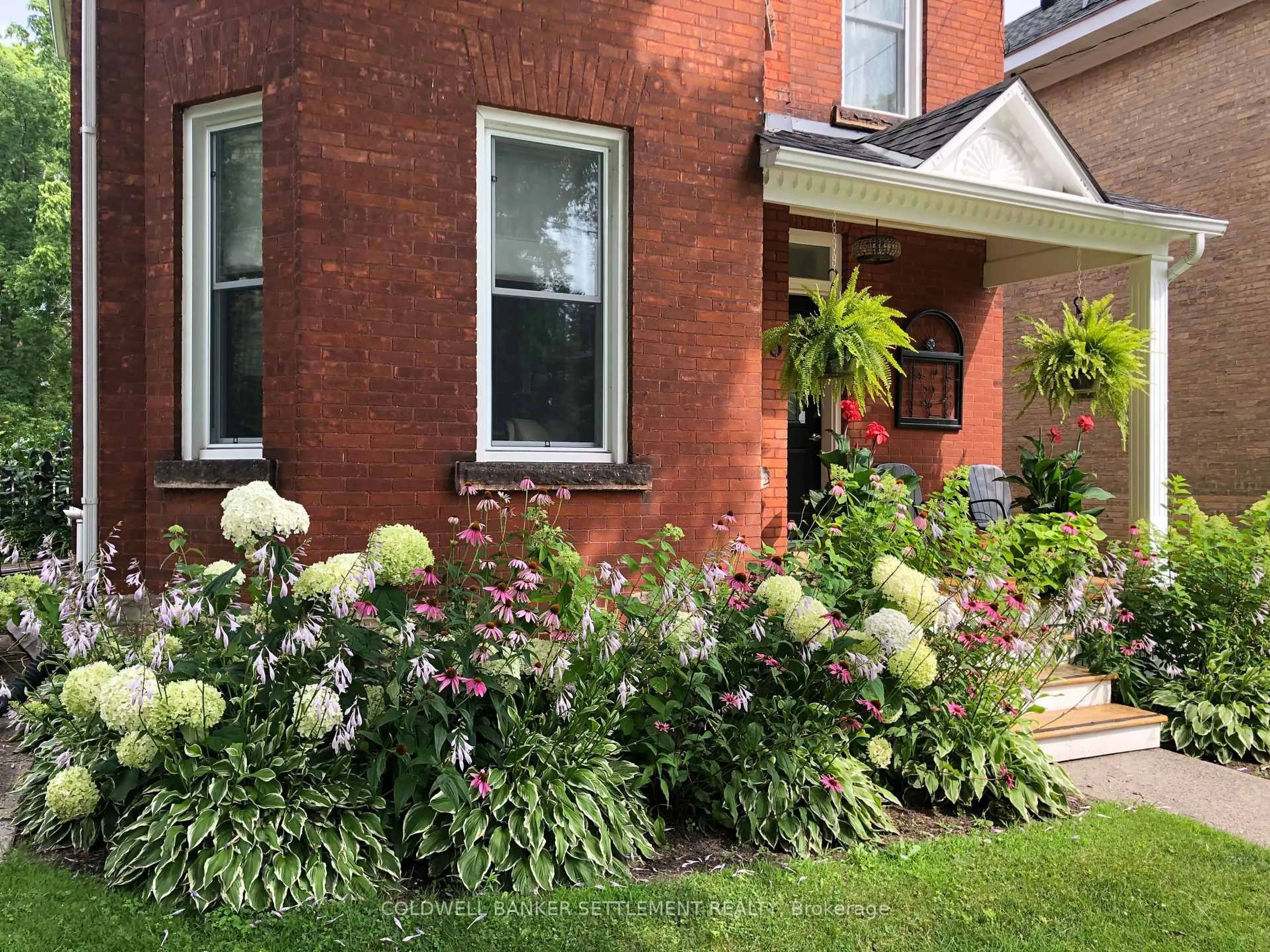 Home with brick exterior material, street for 3 D'Arcy St, Perth Ontario K7H 2T7
