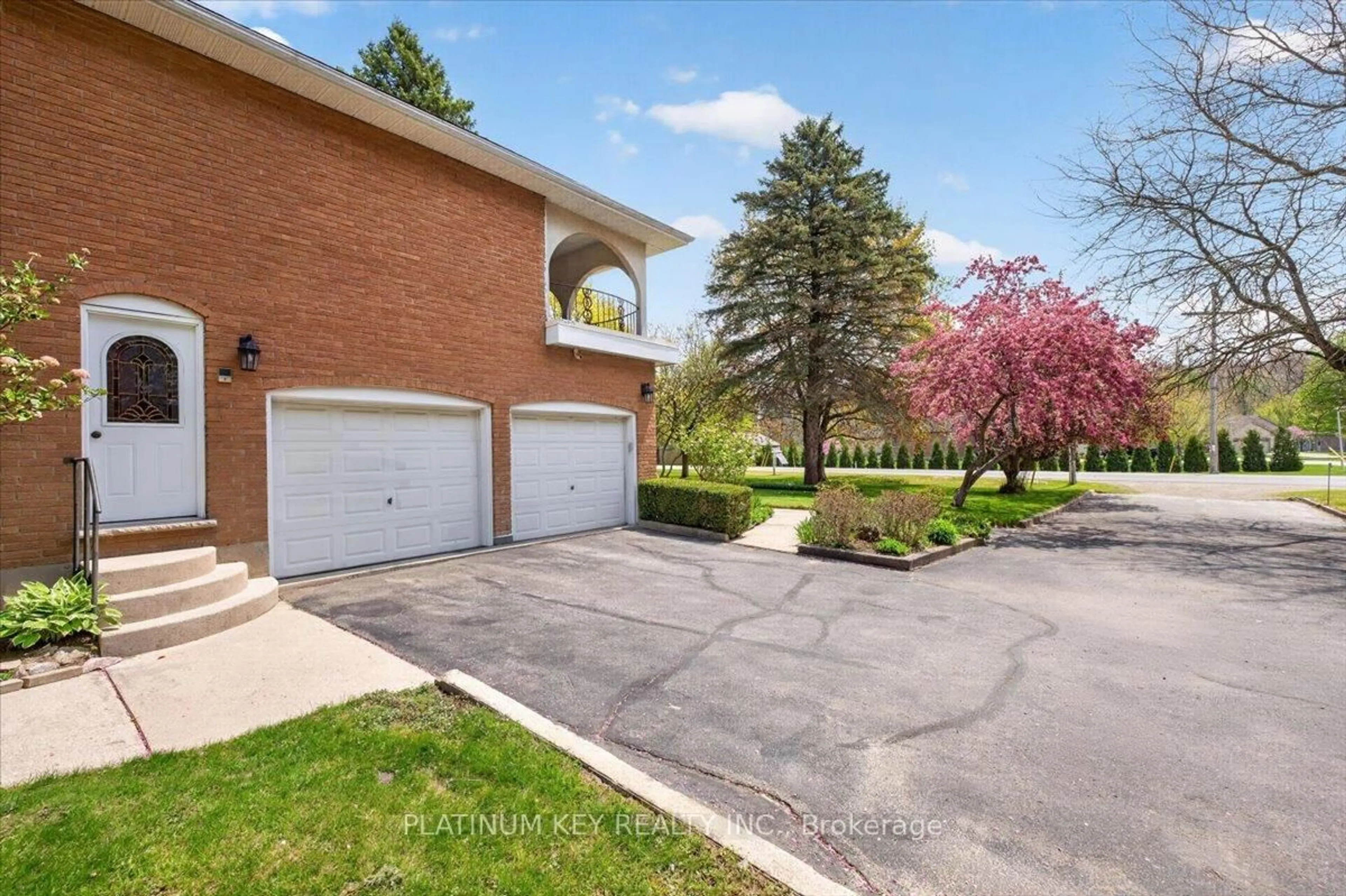 Unknown for 21610 Adelaide Rd, Strathroy-Caradoc Ontario N0L 1W0