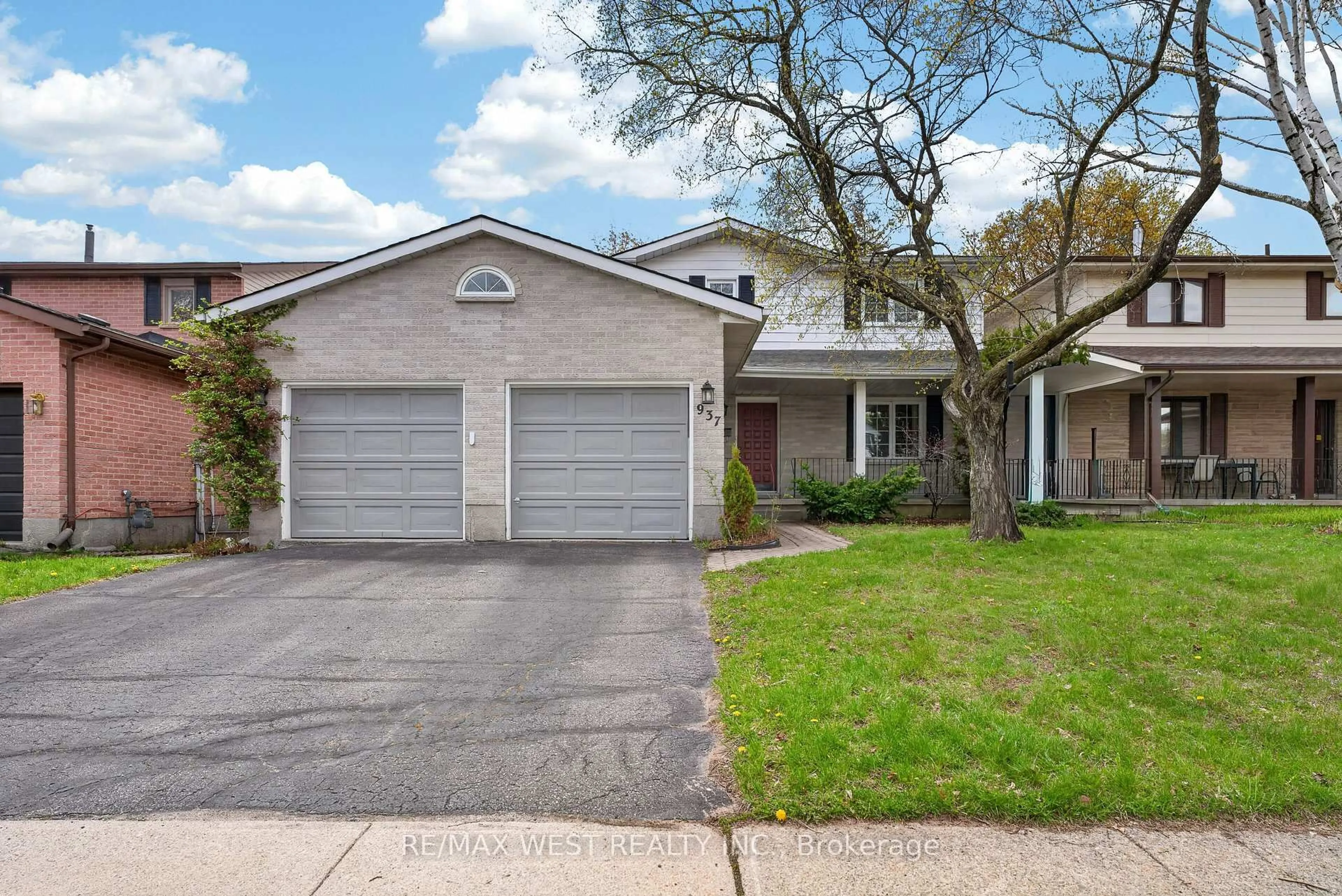 Home with brick exterior material, street for 937 Alpine Crt, Kingston Ontario K7P 1N8
