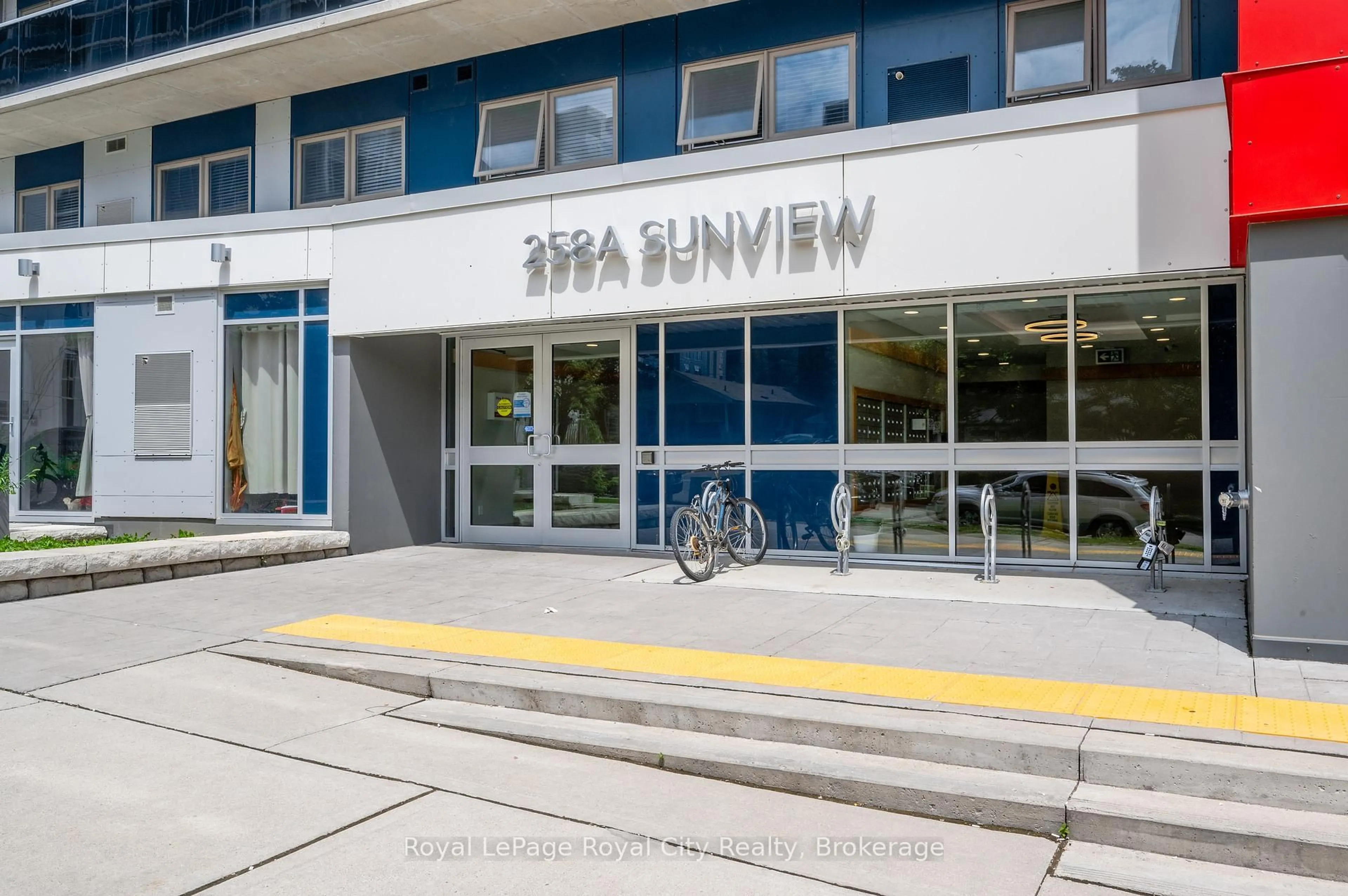 Unknown for 258A Sunview St #186, Waterloo Ontario N2L 0H6