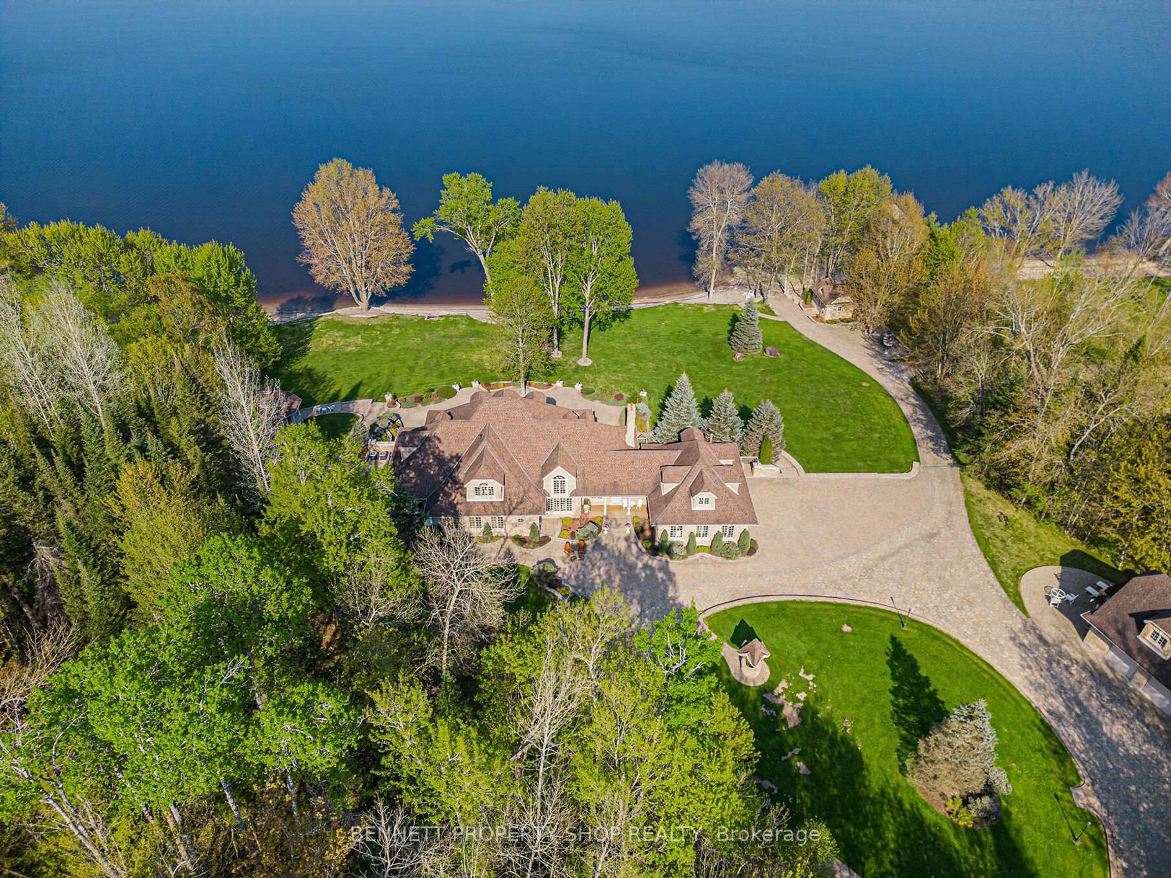 A pic from outside/outdoor area/front of a property/back of a property/a pic from drone, water/lake/river/ocean view for 445 BALMER BAY Rd, Deep River Ontario K0J 1P0