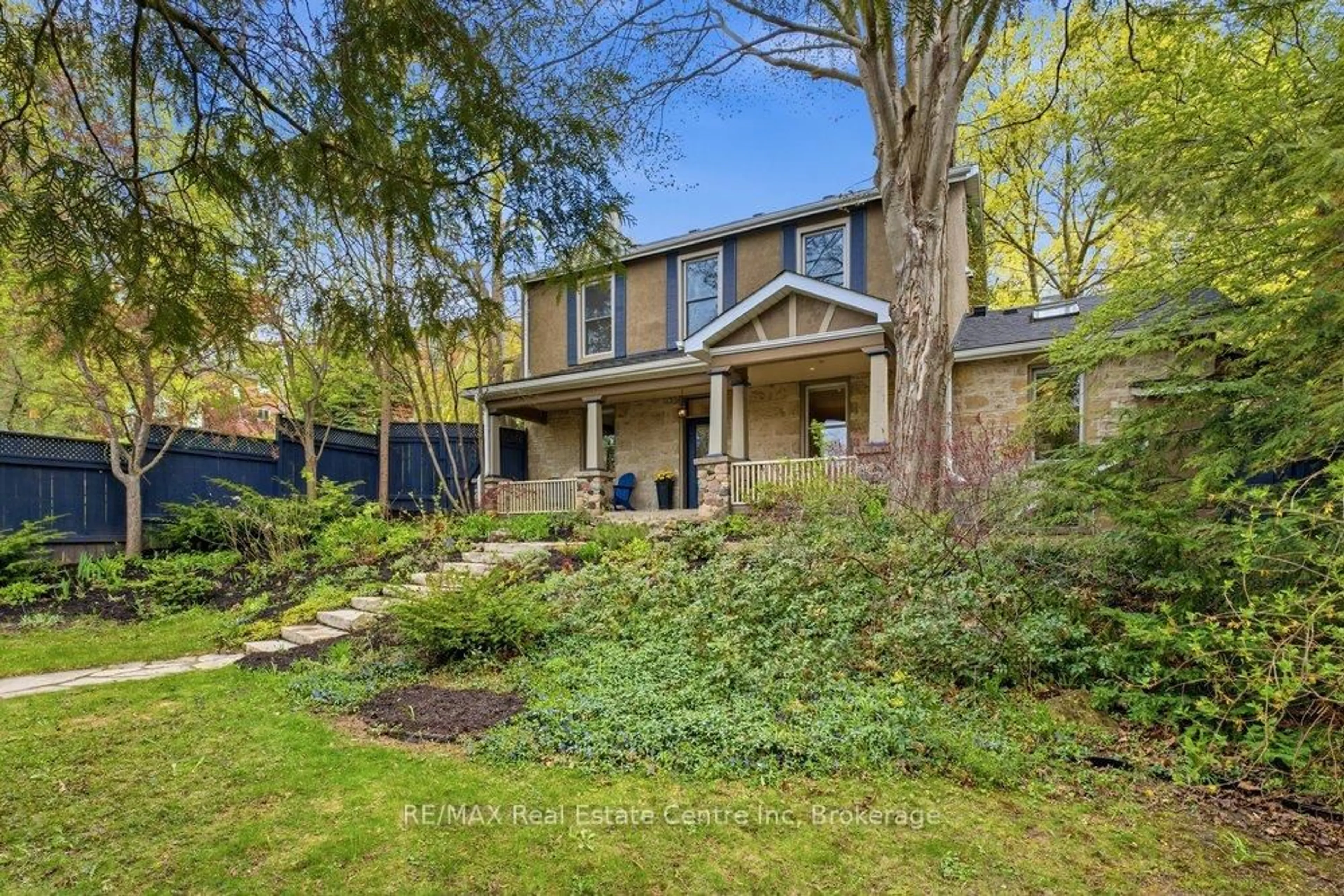 Home with brick exterior material, street for 52 Queen St, Guelph Ontario N1E 4R7