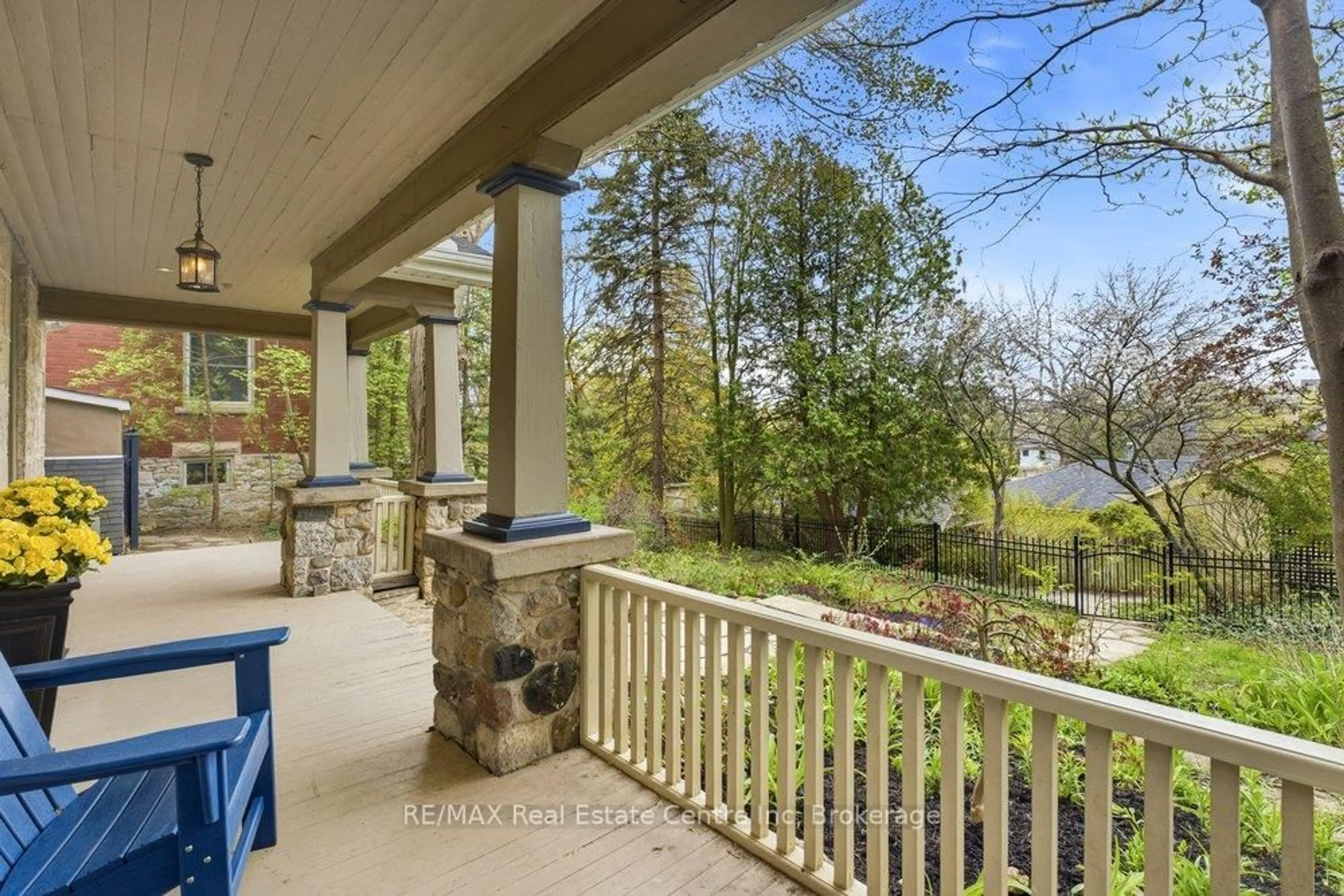 Patio, water/lake/river/ocean view for 52 Queen St, Guelph Ontario N1E 4R7