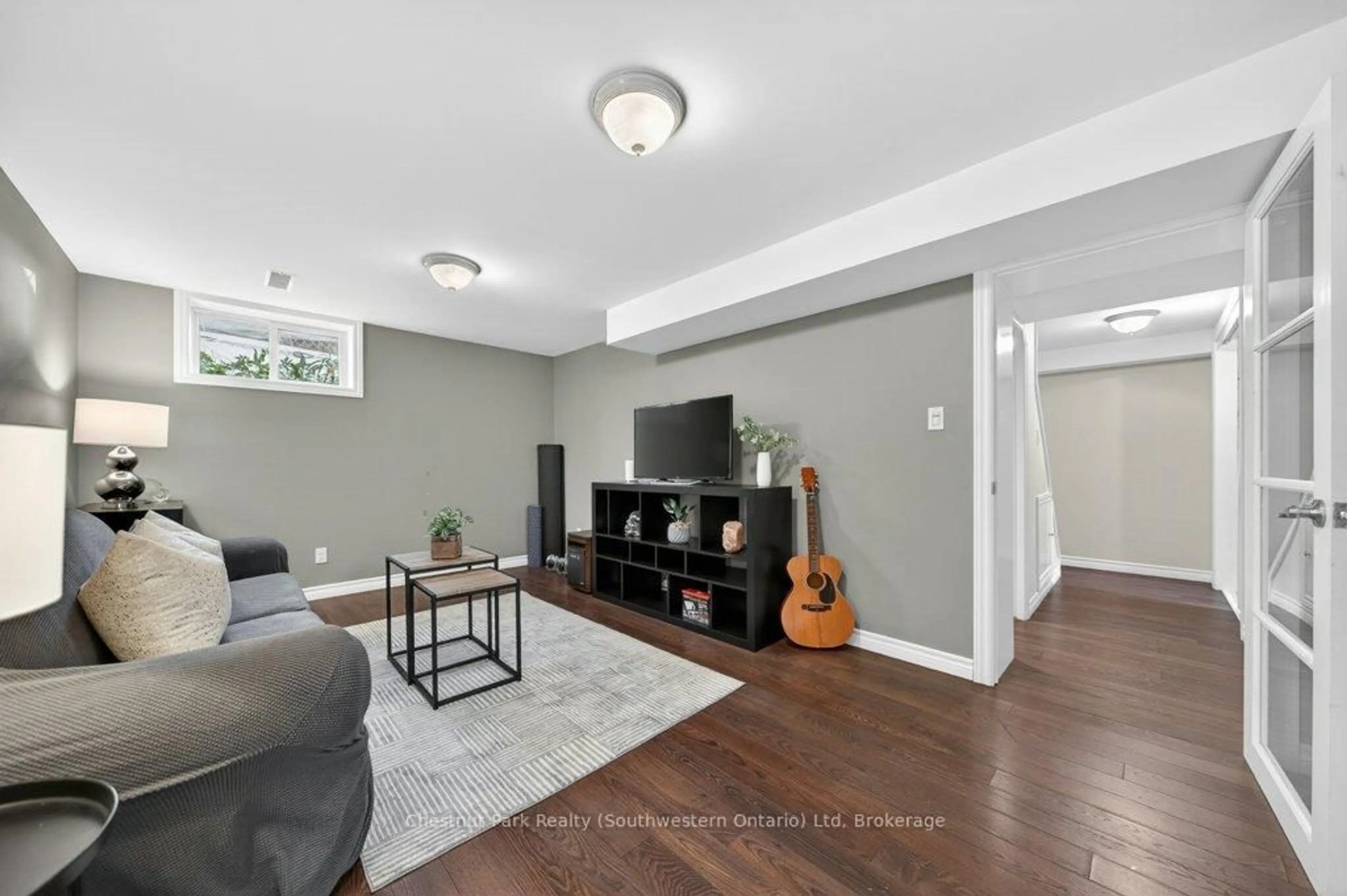 Living room with furniture, unknown for 76 Freeman Ave, Guelph Ontario N1H 4T3