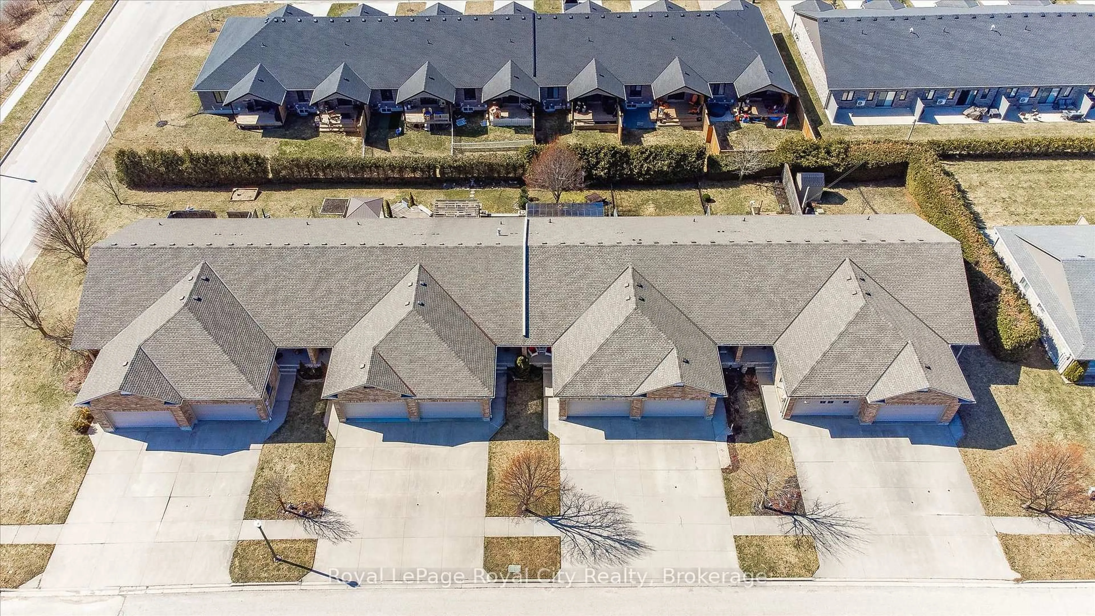 A pic from outside/outdoor area/front of a property/back of a property/a pic from drone, city buildings view from balcony for 291 Bamford Dr, North Perth Ontario N4W 3V2