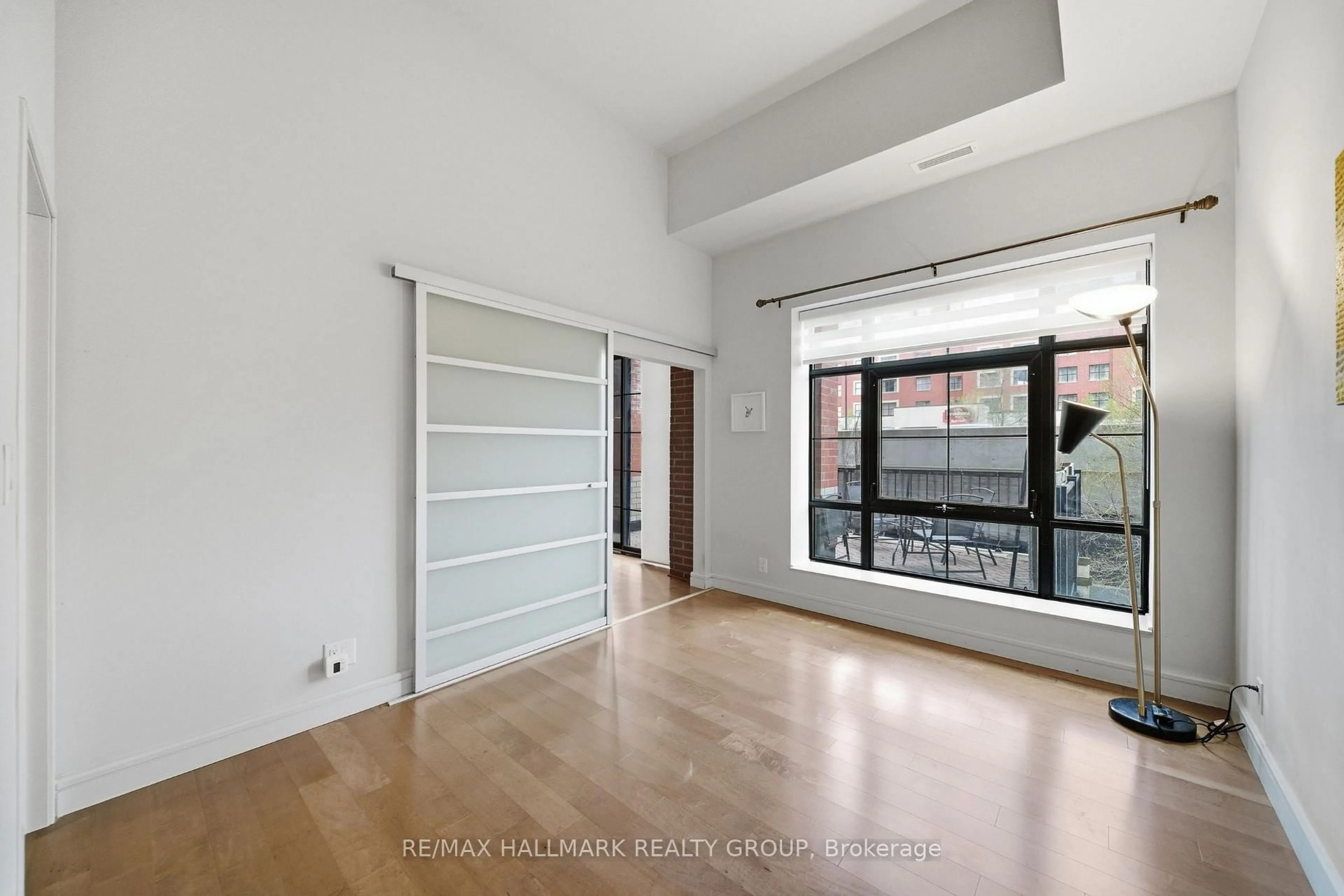 Indoor entryway for 555 ANAND Private #108, Ottawa Ontario K1V 2R7