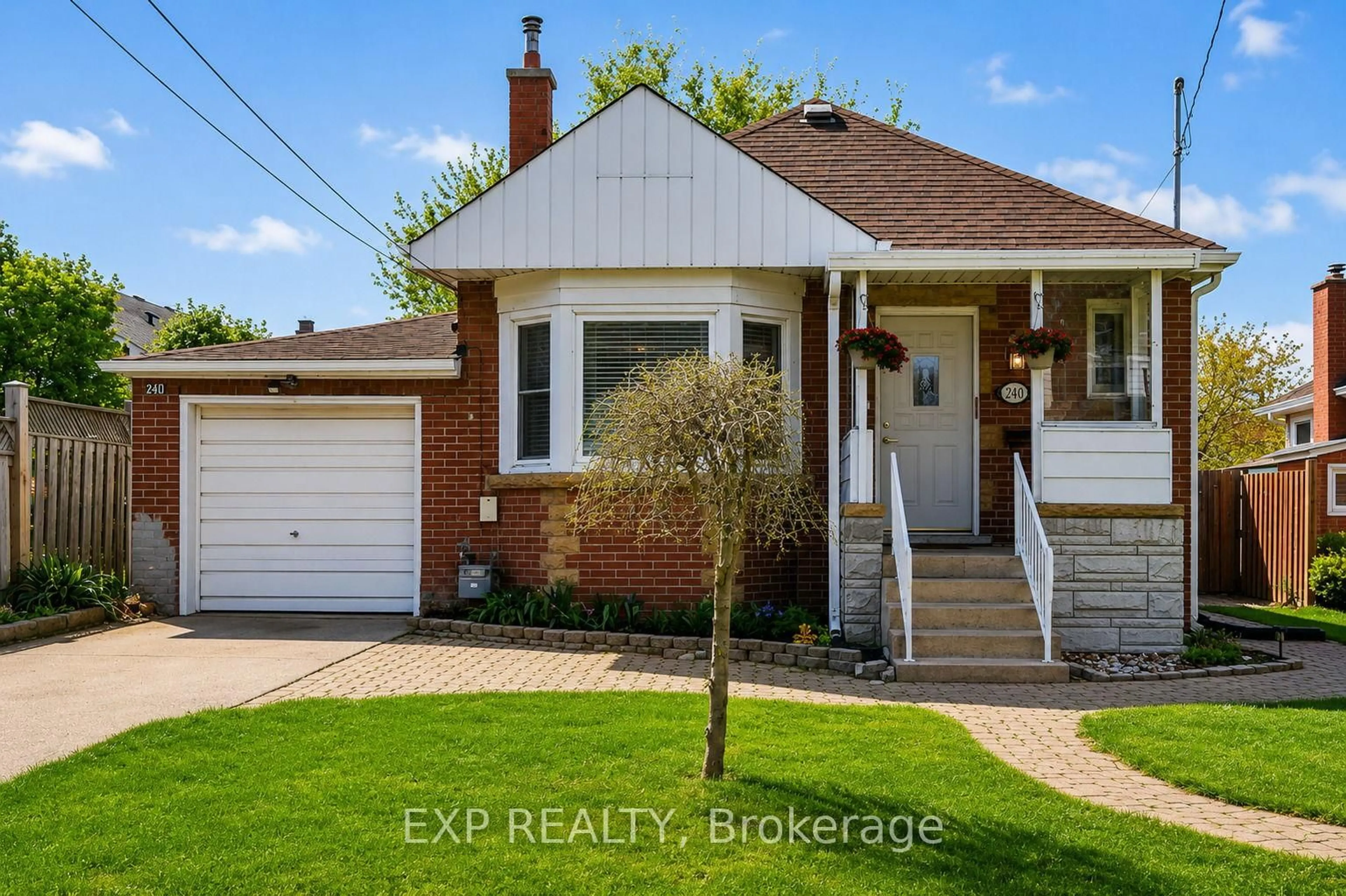 Home with brick exterior material, street for 280 East 11th St, Hamilton Ontario L9A 3T7