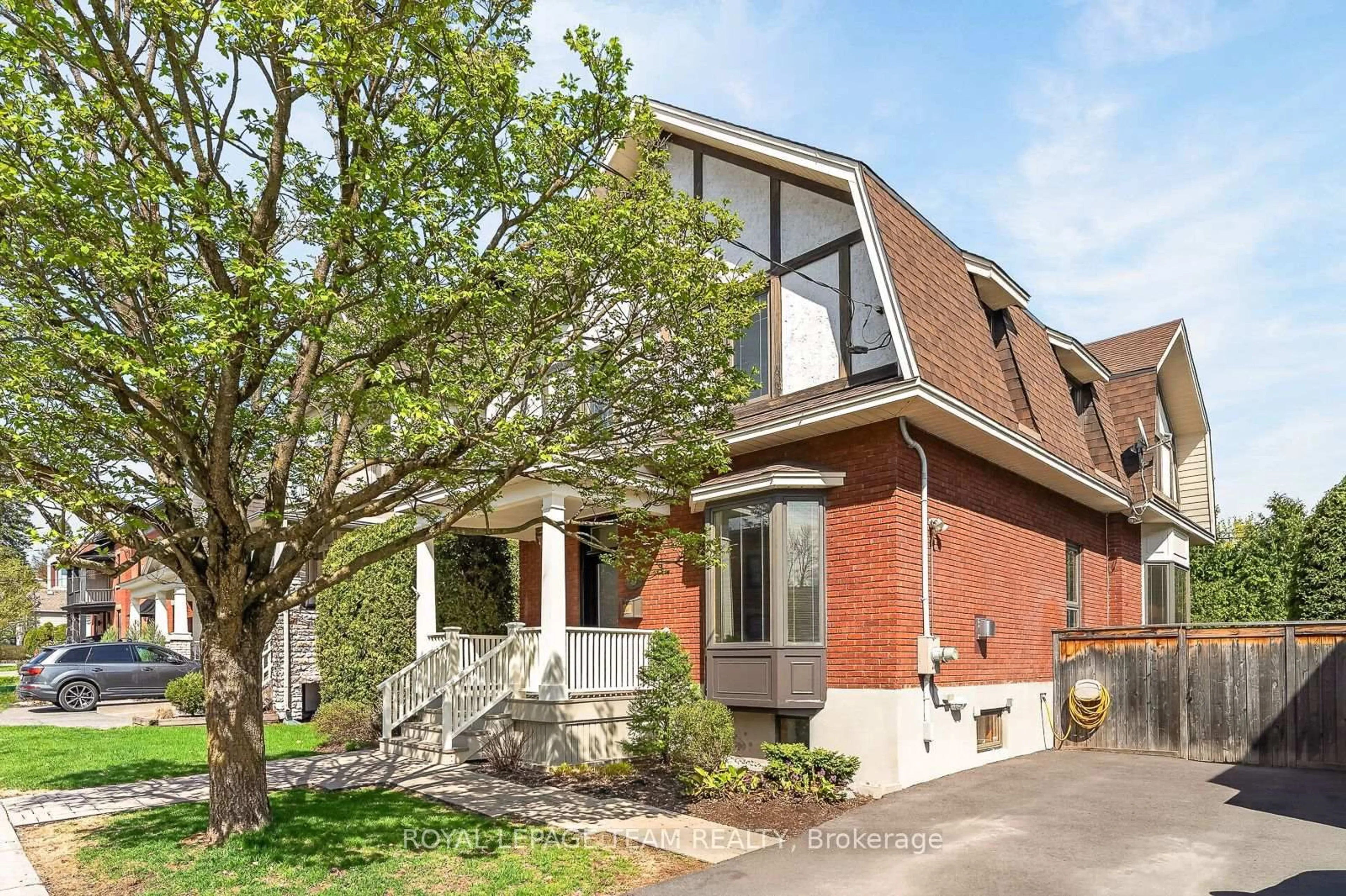 Home with brick exterior material, street for 46 Ivy Cres, Ottawa Ontario K1M 1X6
