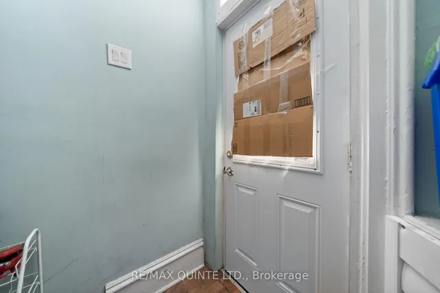 83 Grier St, Belleville 5