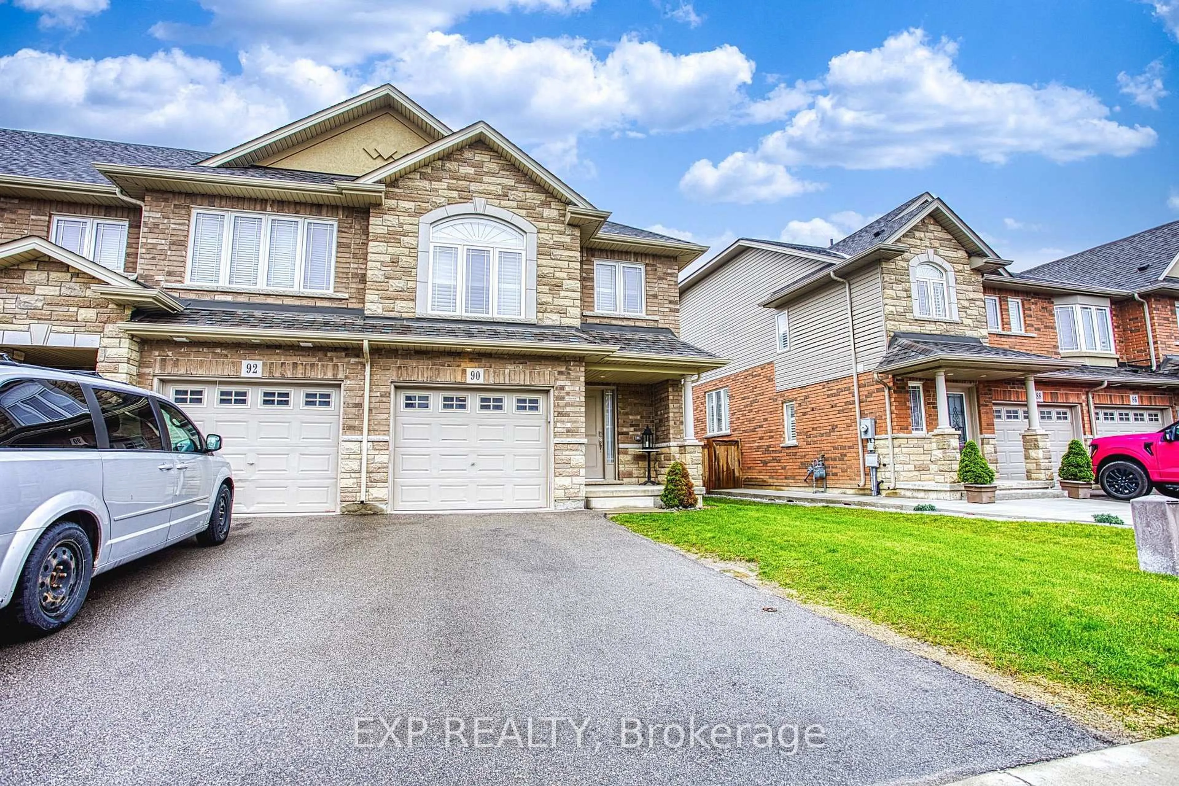 Unknown for 90 Cittadella Blvd, Hamilton Ontario L0R 1P0
