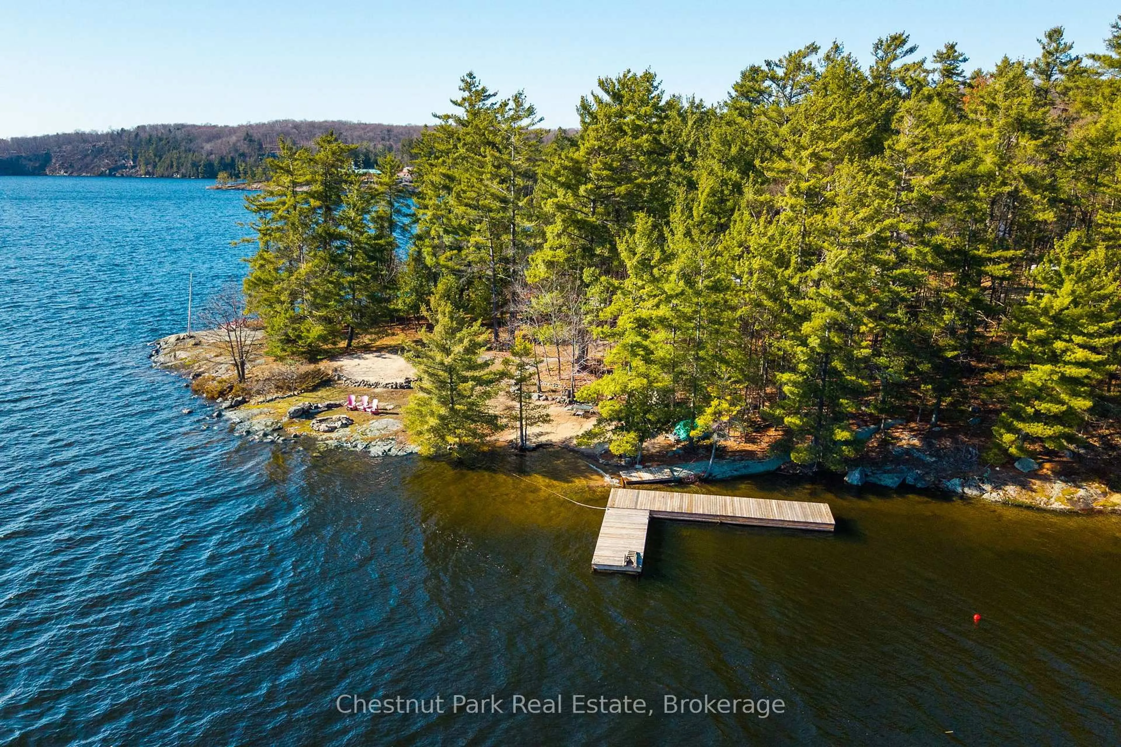 A pic from outside/outdoor area/front of a property/back of a property/a pic from drone, water/lake/river/ocean view for 1226 Rosseau Lake Road 3 Rd, Muskoka Lakes Ontario P0B 1M0