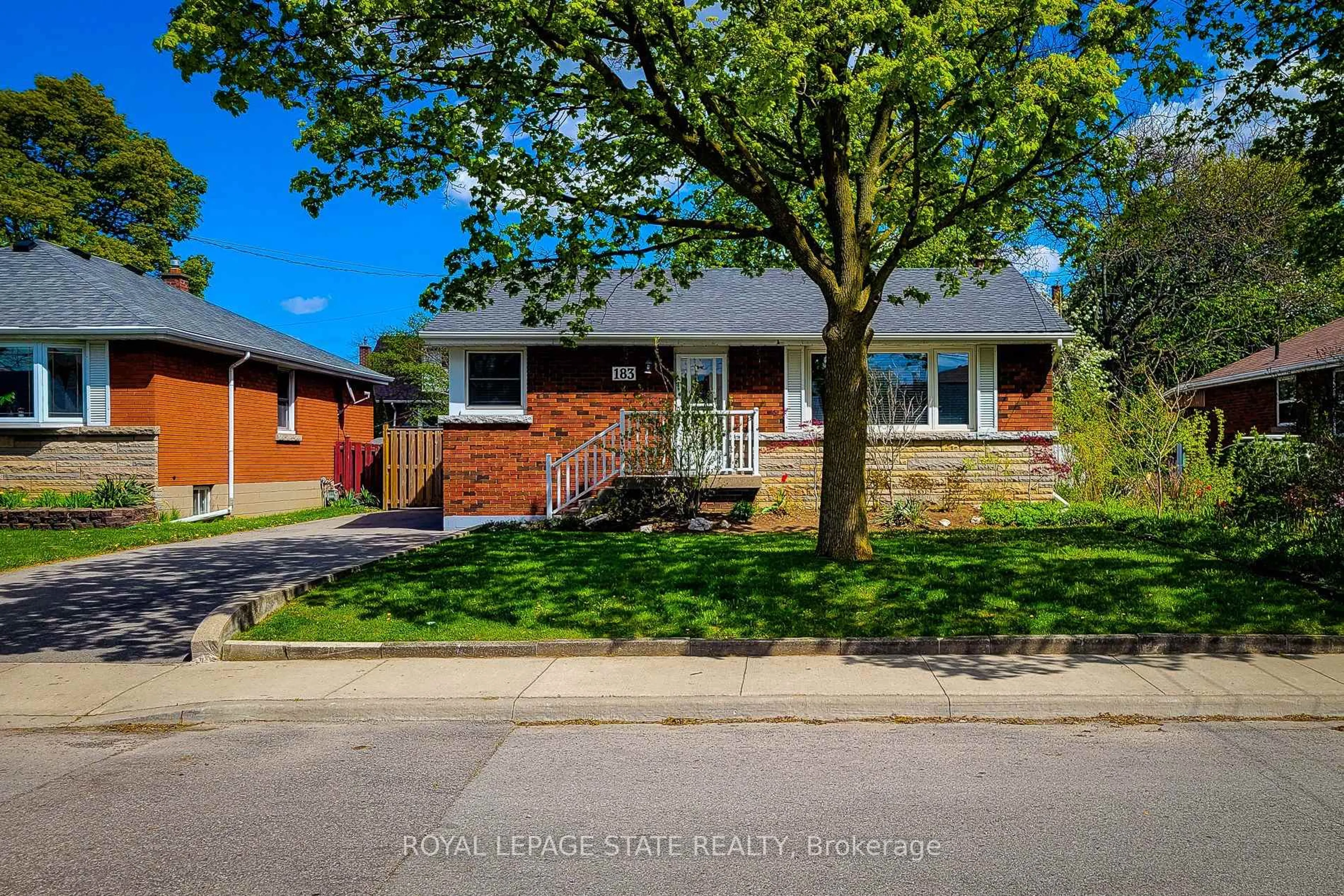 Home with brick exterior material, street for 183 Allenby Ave, Hamilton Ontario L9A 2V1
