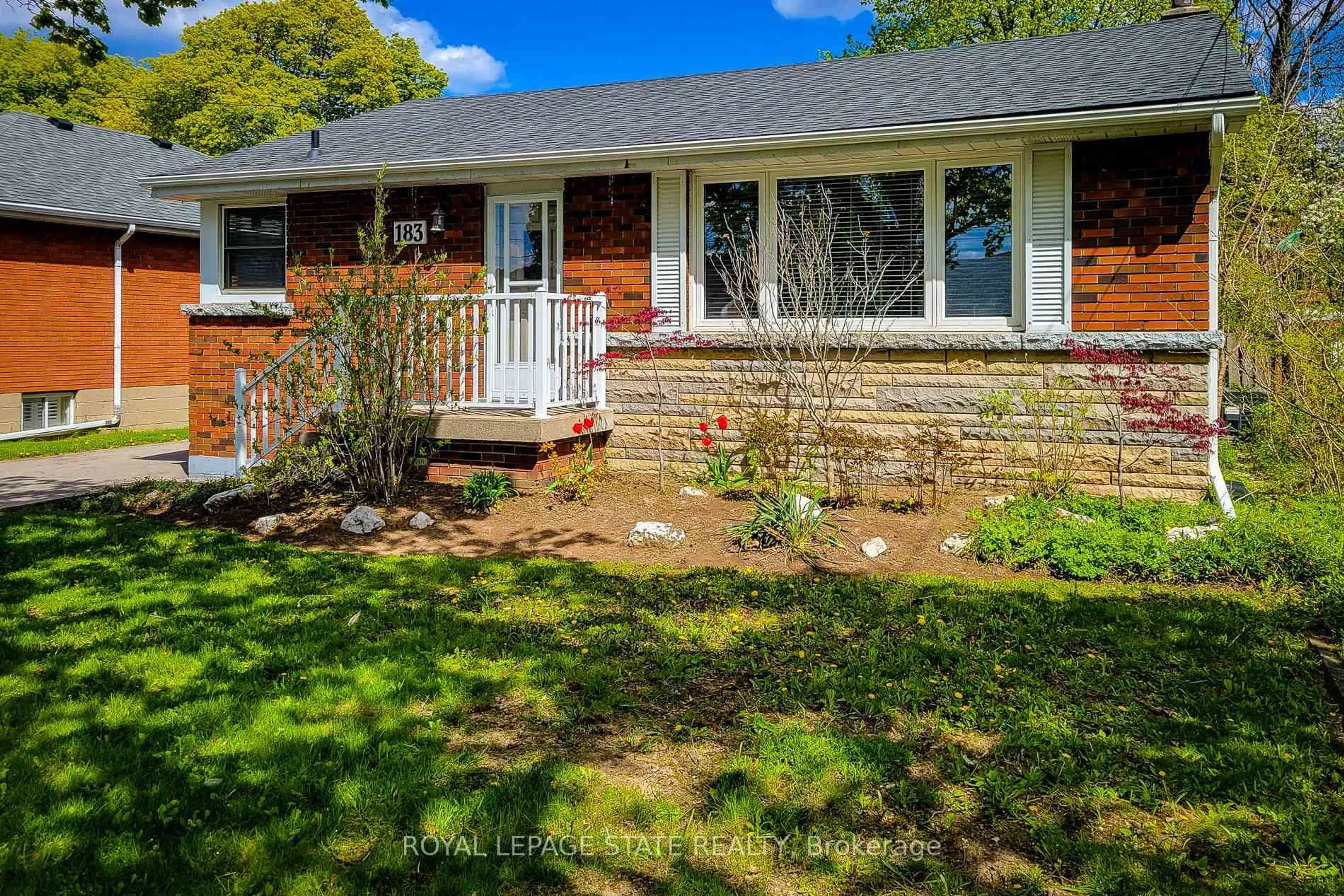 Home with brick exterior material, street for 183 Allenby Ave, Hamilton Ontario L9A 2V1