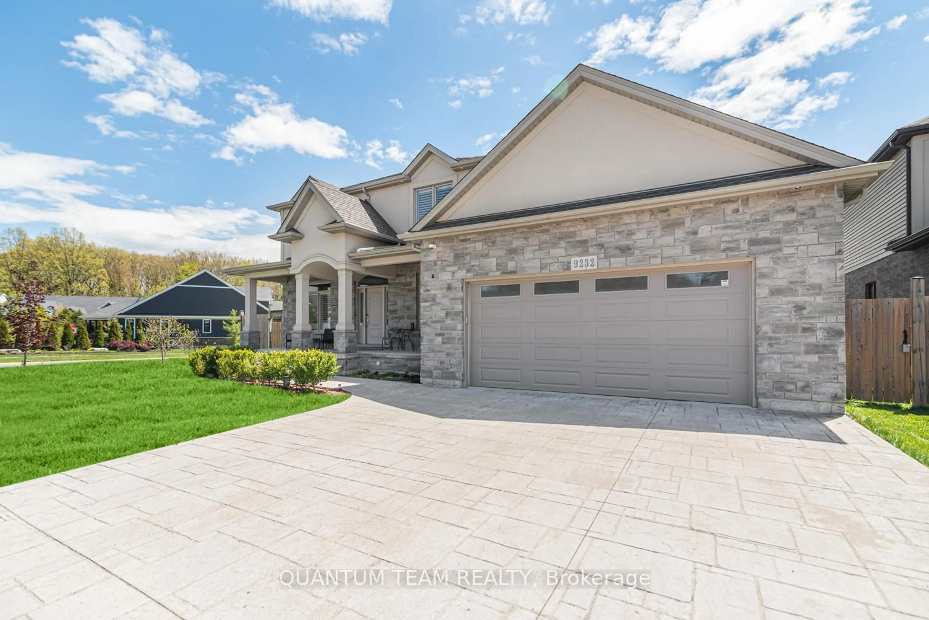 Home with brick exterior material, street for 9232 Shoveller Dr, Niagara Falls Ontario L2H 0M3