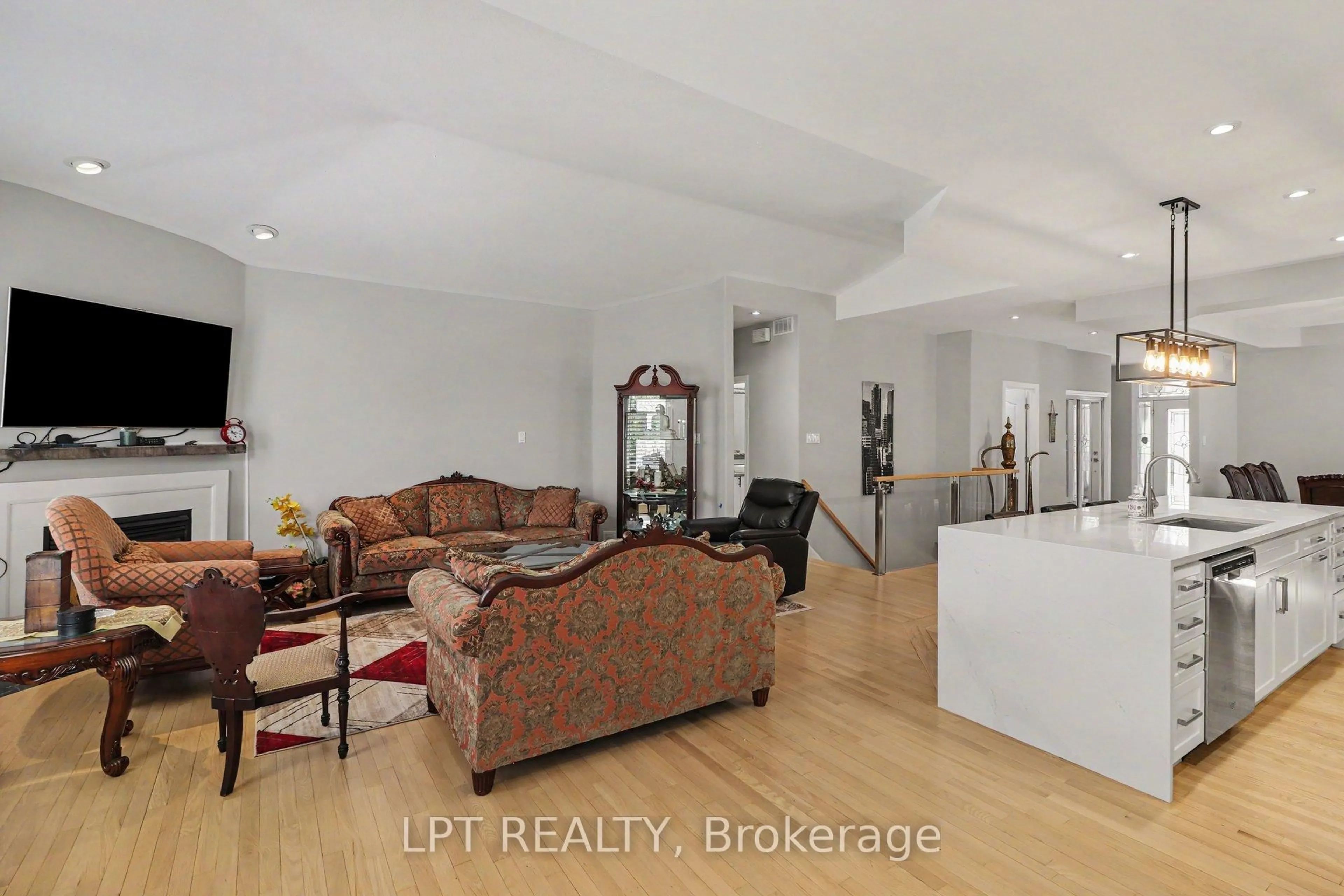 Living room with furniture, unknown for 1942 CAPRIHANI Way, Orleans Ontario K4A 4R6