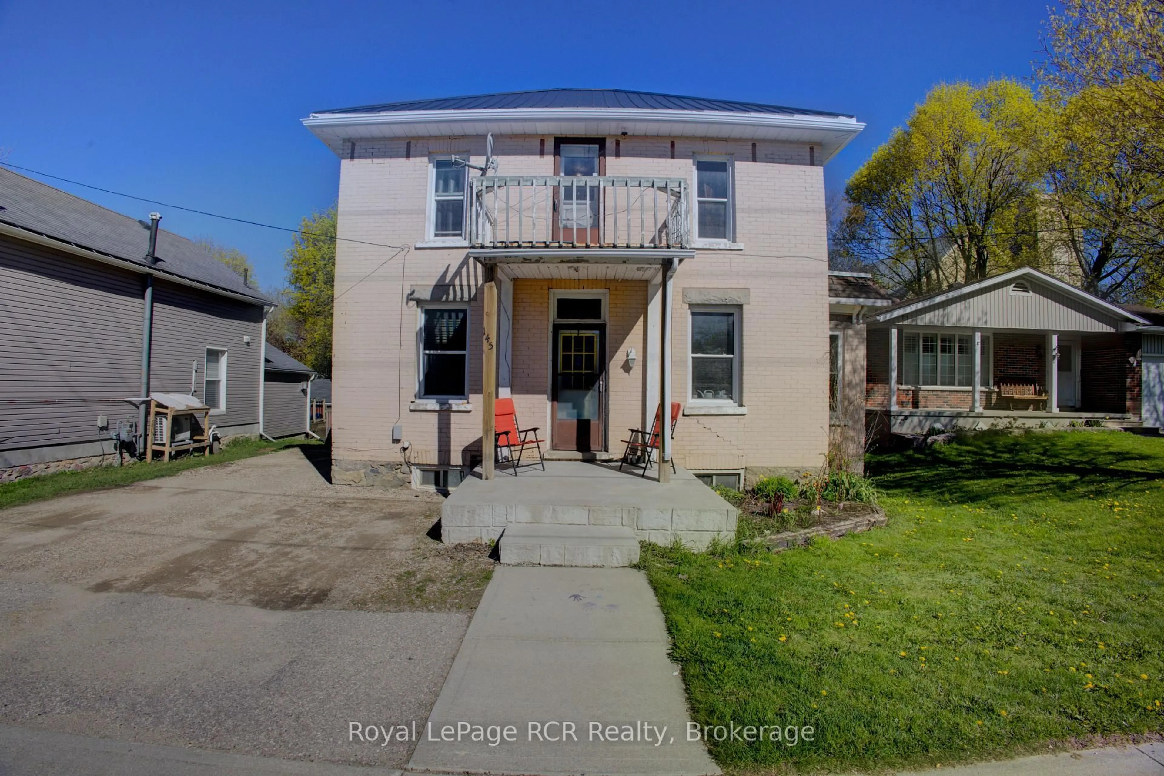 Unknown for 145 Frederick St, Wellington North Ontario N0G 1A0