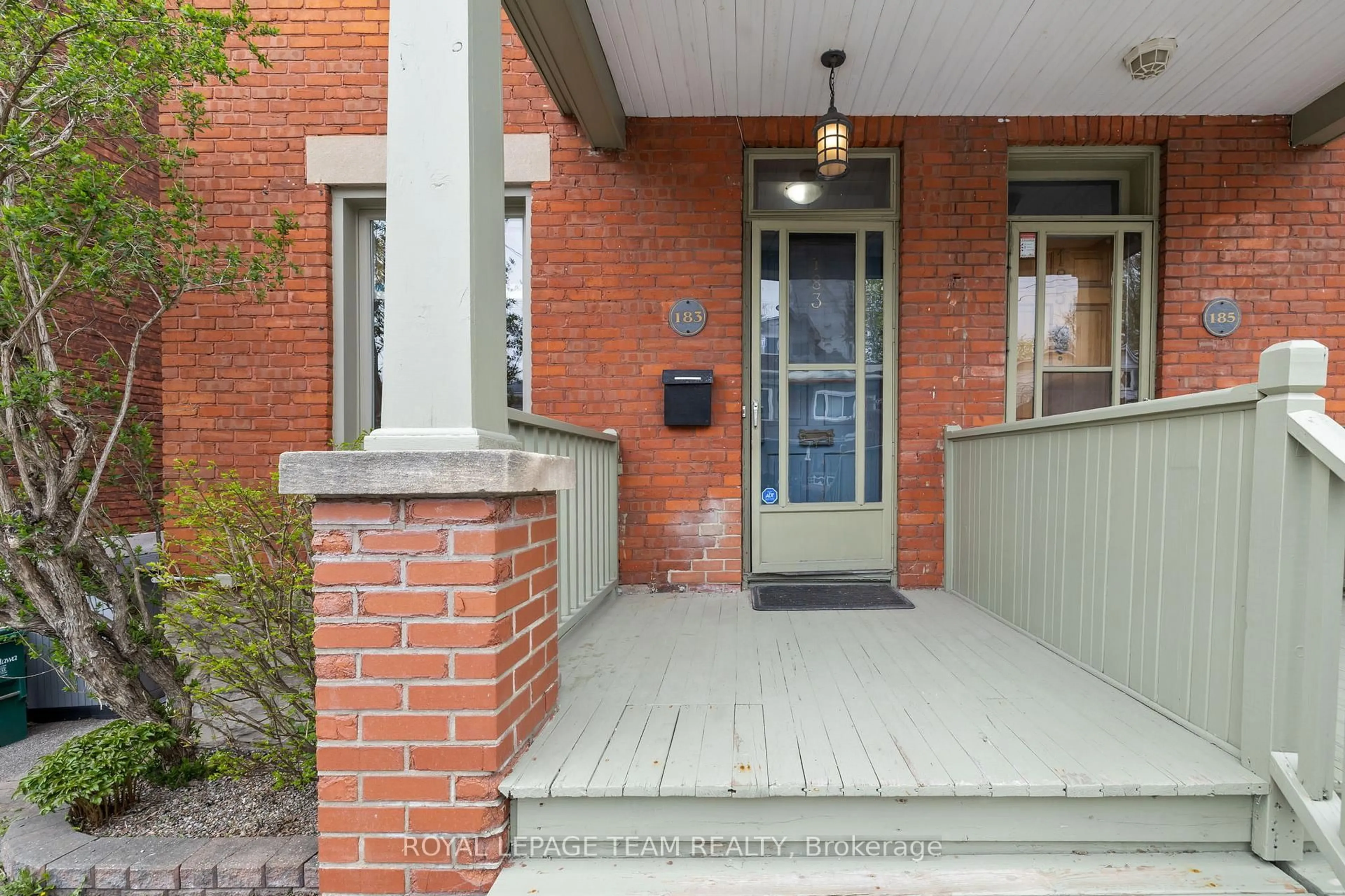 Unknown for 183 Goulburn Ave, Ottawa Ontario K1N 8E3