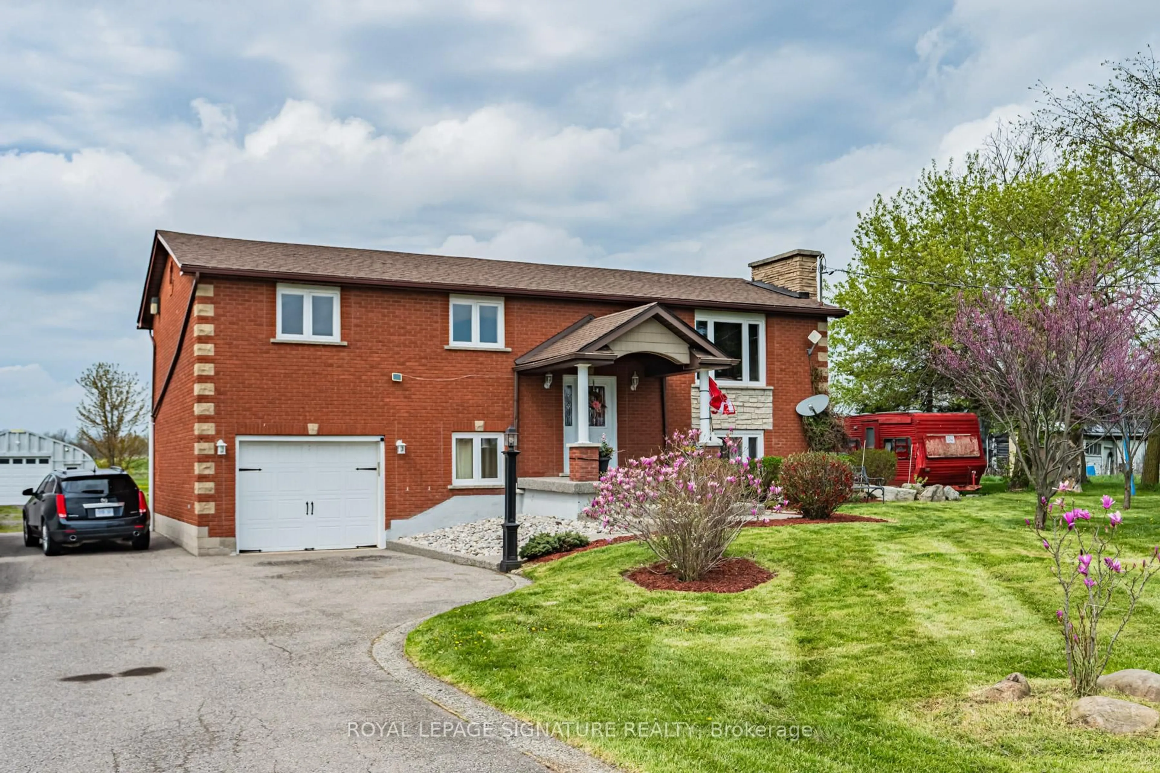 Home with brick exterior material, street for 781 Concession Road 2, Haldimand Ontario N0A 1R0