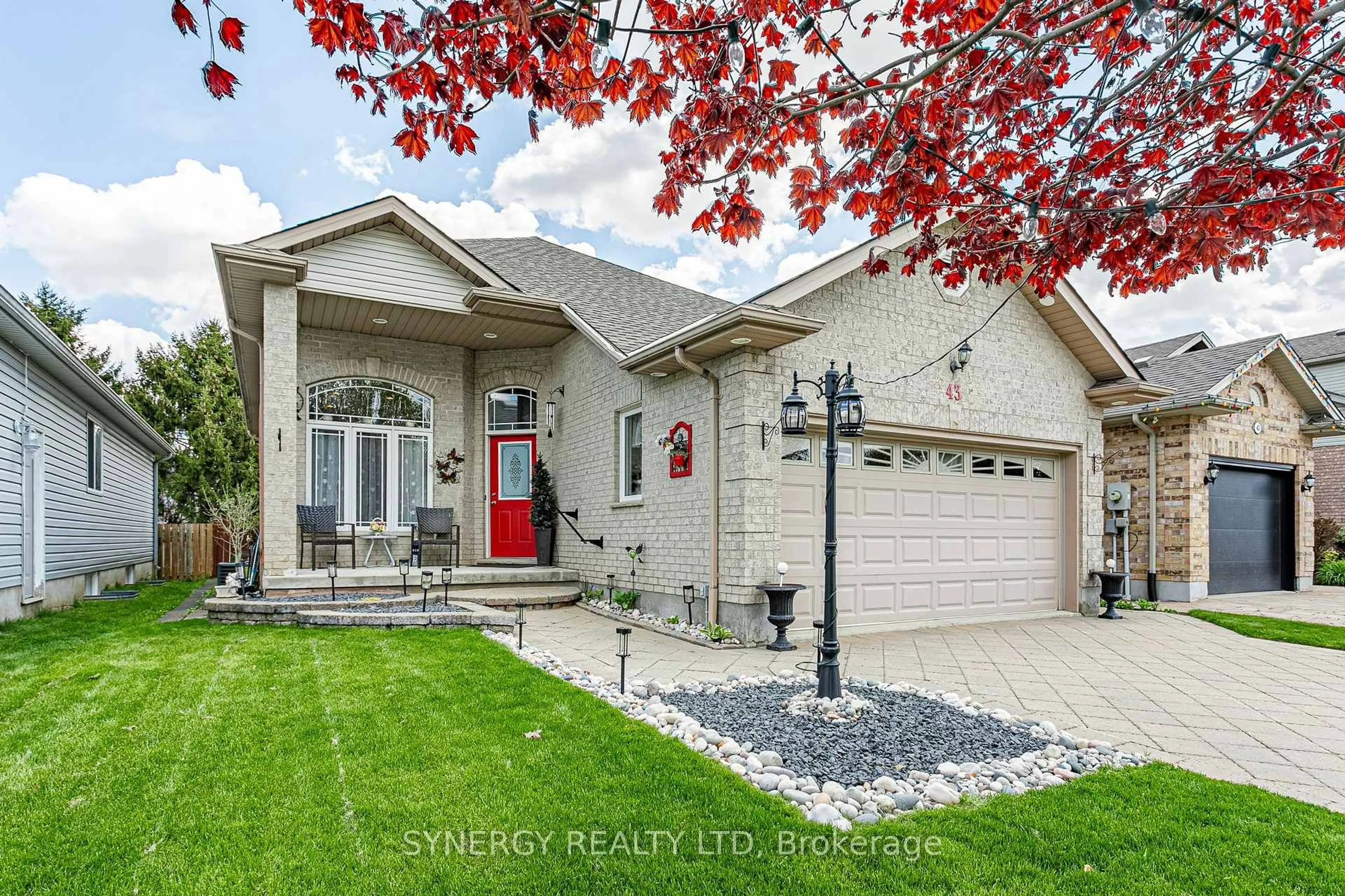 Home with brick exterior material, street for 43 Juniper Cres, Strathroy-Caradoc Ontario N7G 4G4