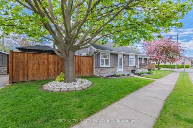 36 Crandell Ave, Brantford 5