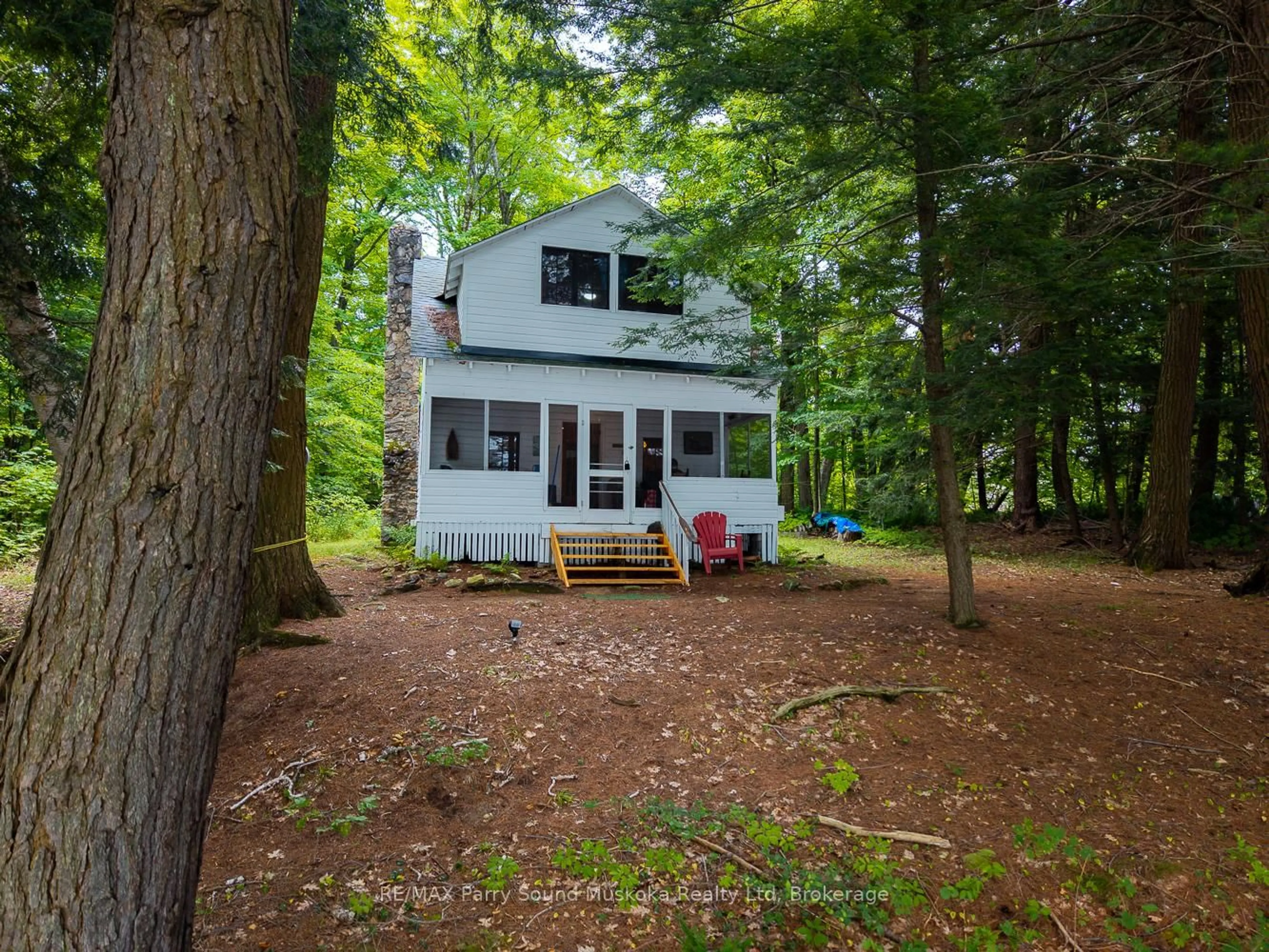 Unknown for 897 172 WA Horseshoe Lake, Seguin Ontario P2A 2W8