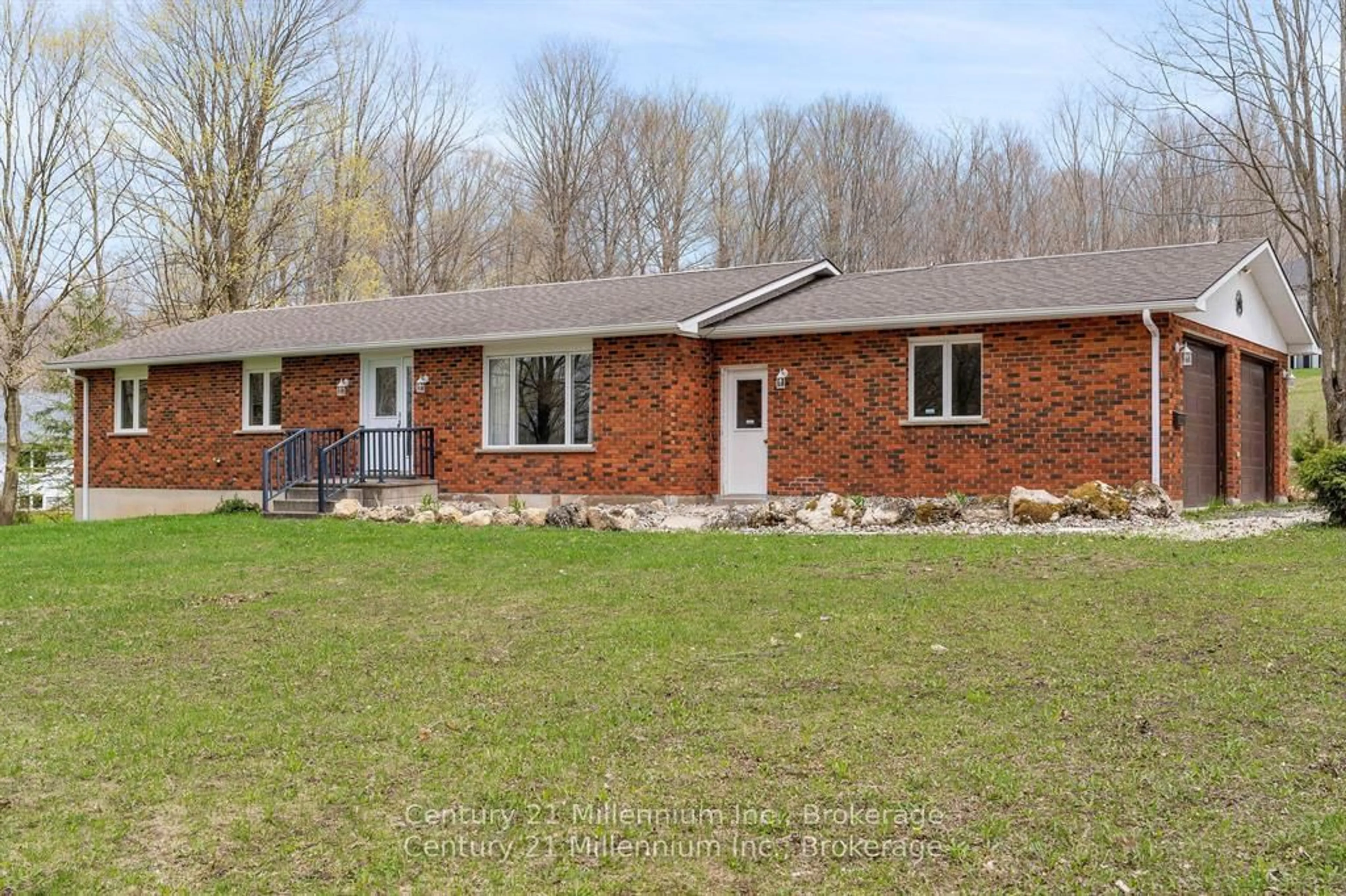 Unknown for 205 Napoleon St, Grey Highlands Ontario N0C 1E0