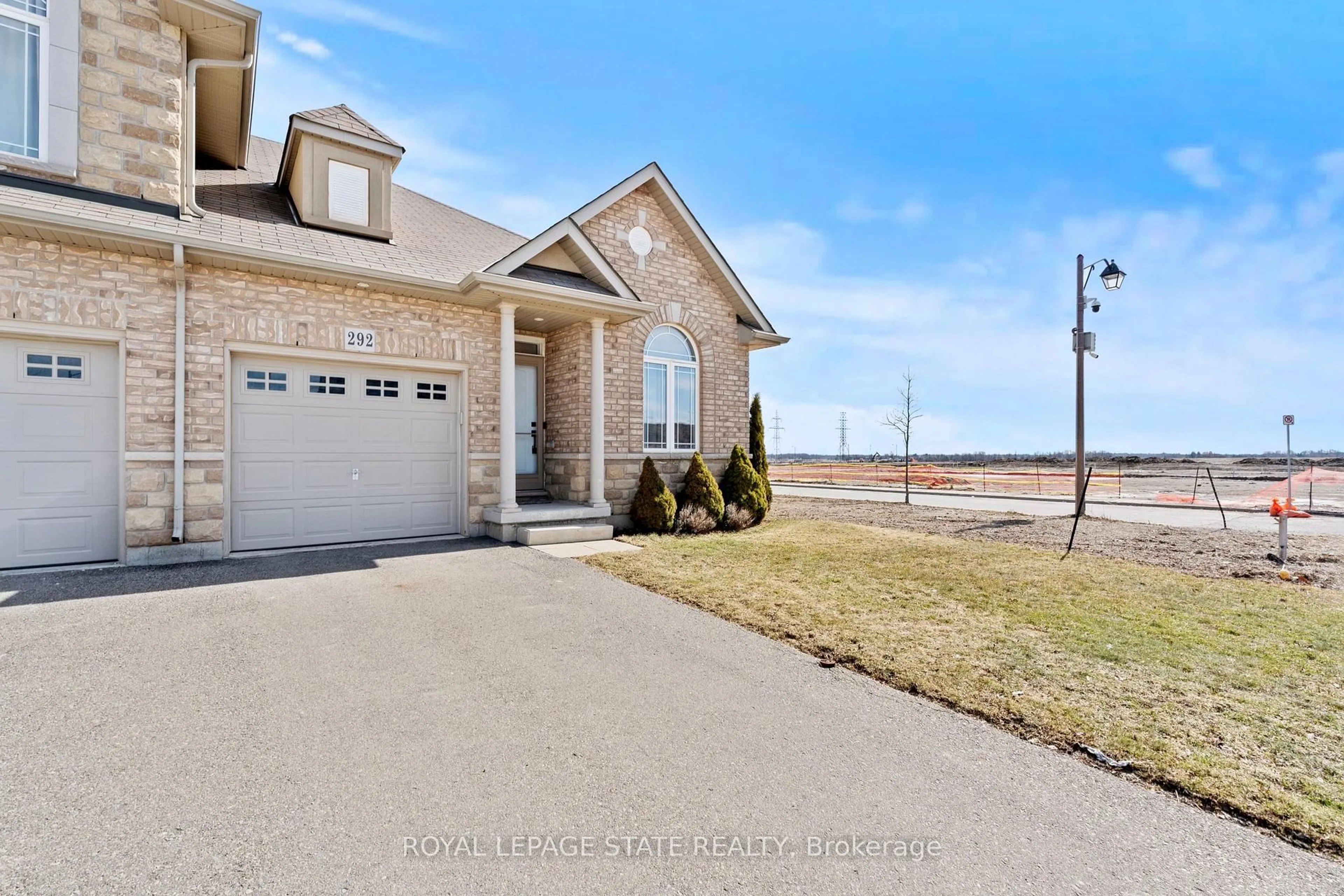 Home with brick exterior material, water/lake/river/ocean view for 292 Keystone Cres, Hamilton Ontario L0R 1P0