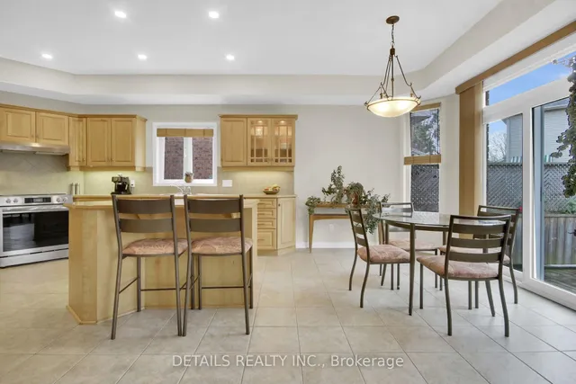 7 Stonecroft Terr, Kanata 5