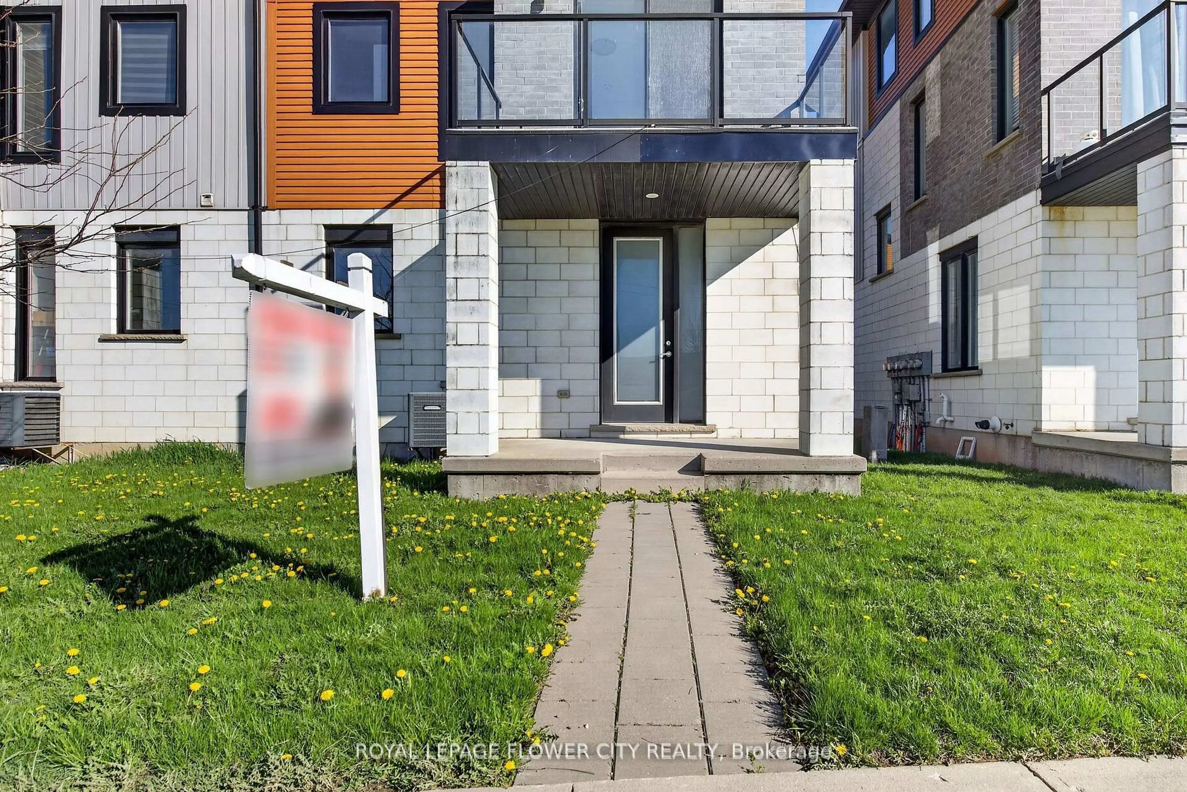 Unknown for 923 Sarnia Rd, London North Ontario N6H 5J9