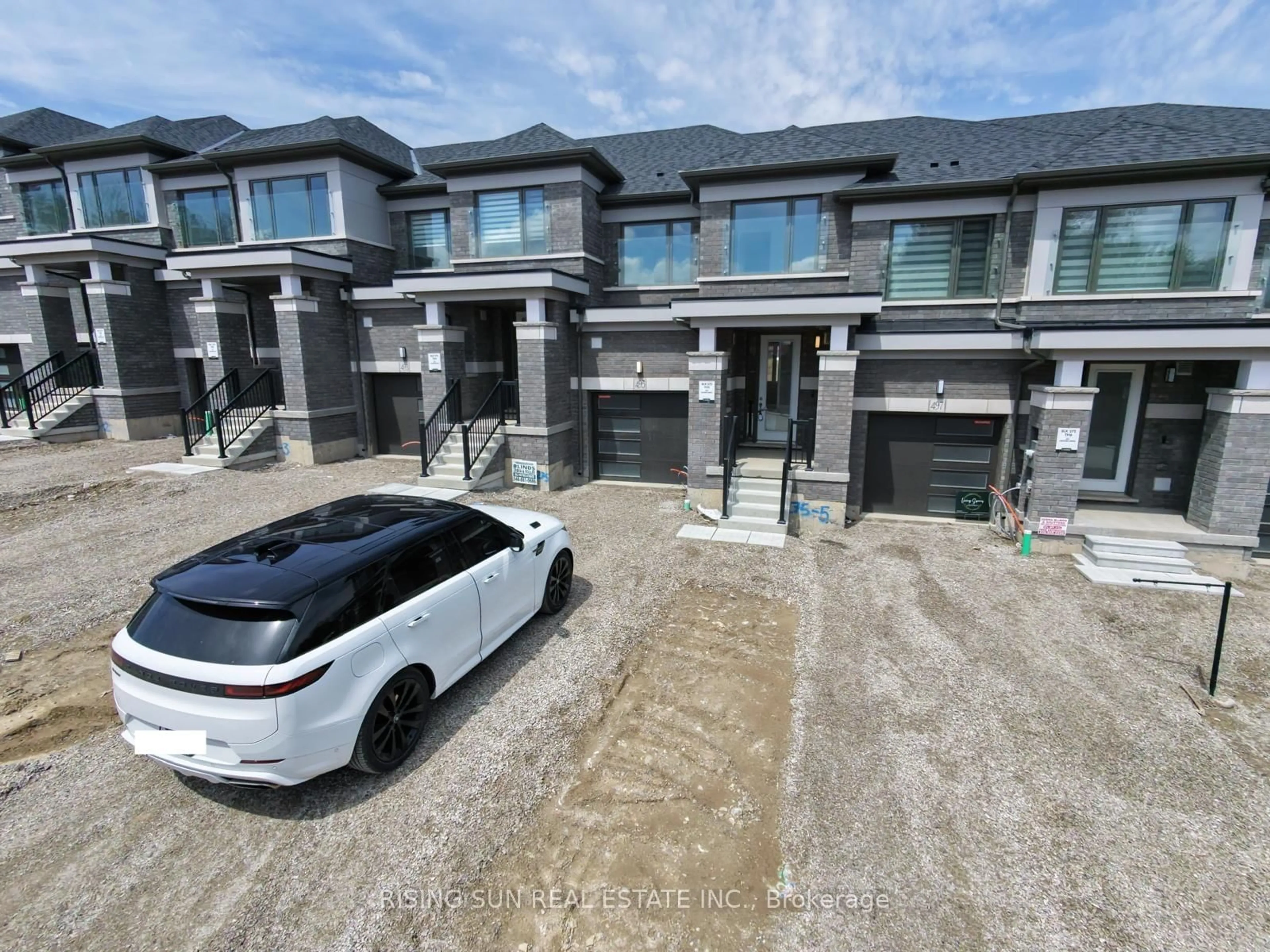 A pic from outside/outdoor area/front of a property/back of a property/a pic from drone, street for 495 Jack Wilford Way, South-West Oxford Ontario N4S 0G3