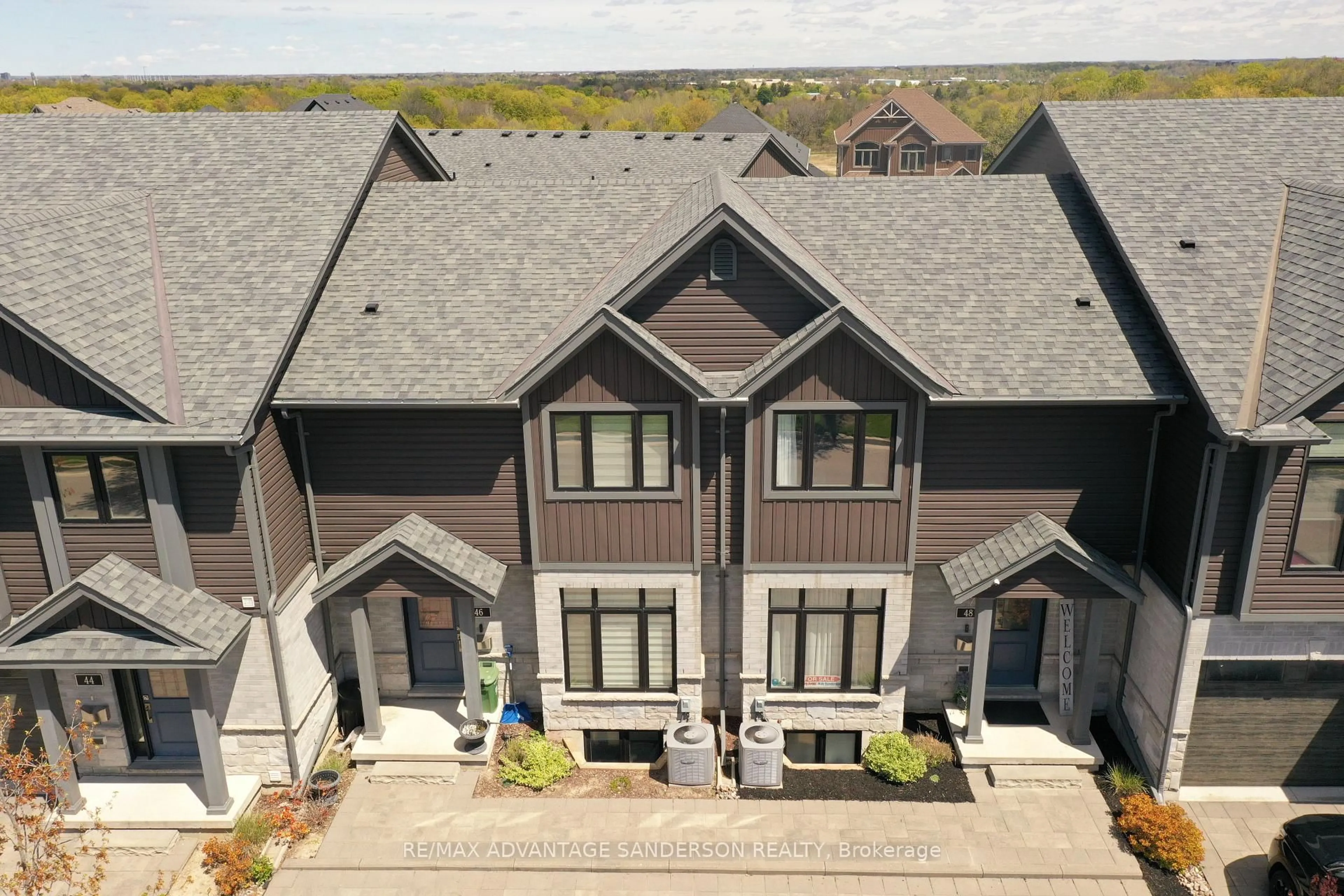 A pic from outside/outdoor area/front of a property/back of a property/a pic from drone, unknown for 1110 Meadowlark Rdge #48, London South Ontario N6M 0H4