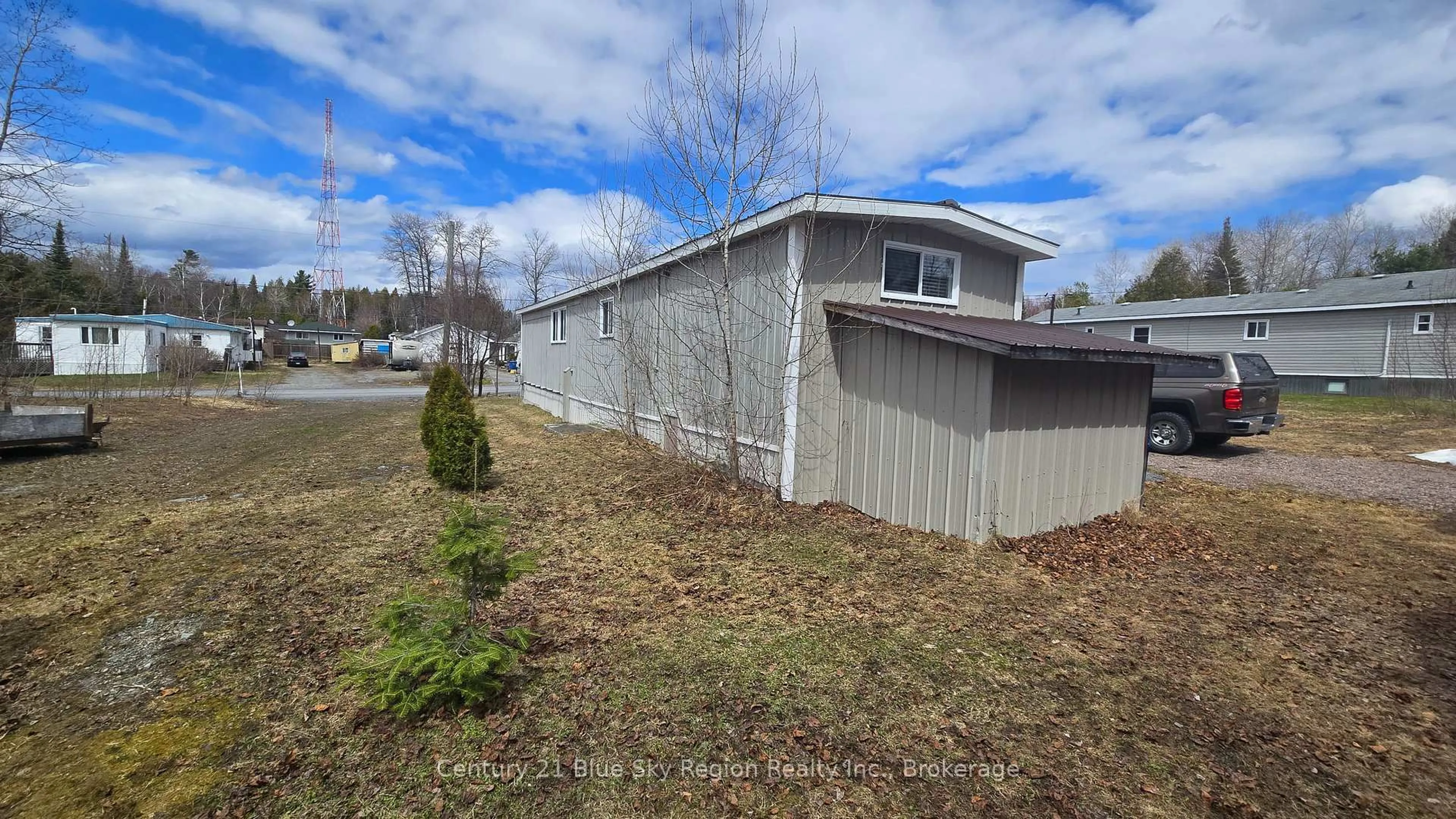 Shed for 5 HILLCREST Dr, Temagami Ontario P0H 2H0