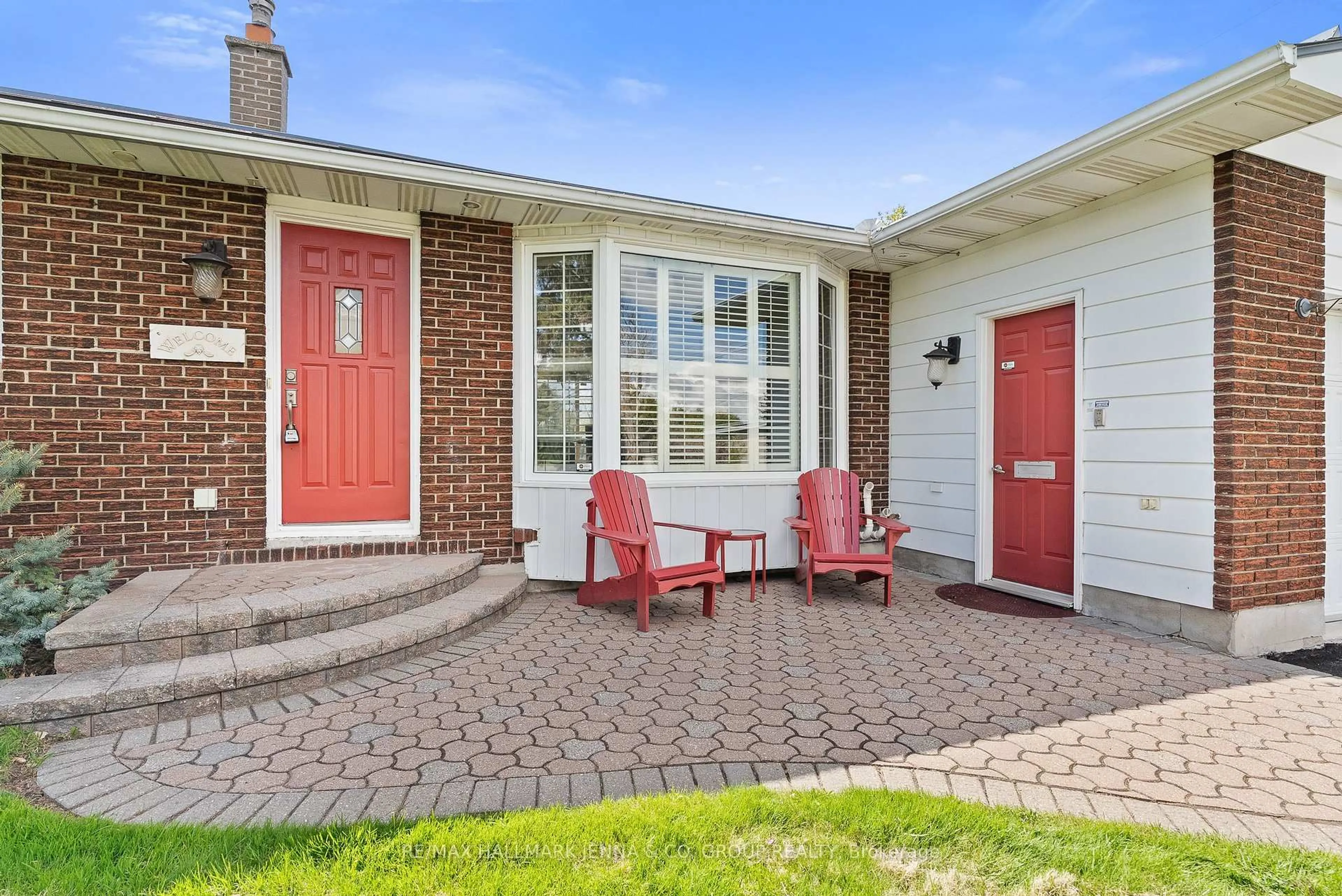 Home with brick exterior material, street for 29 Kingsbury Ave, Ottawa Ontario K2G 3E5