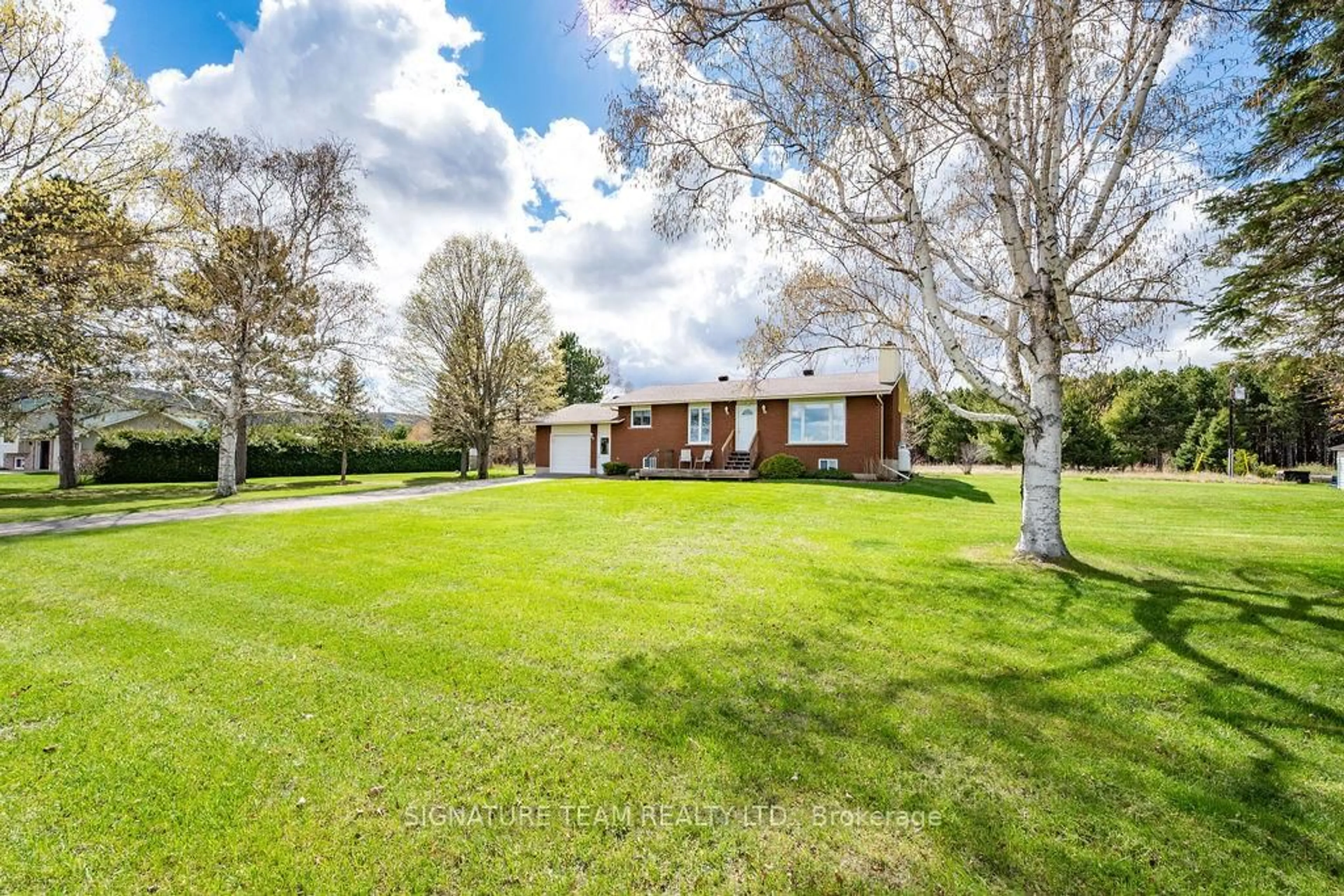 A pic from outside/outdoor area/front of a property/back of a property/a pic from drone, street for 1039 Lake Clear Rd, Eganville Ontario K0J 1T0