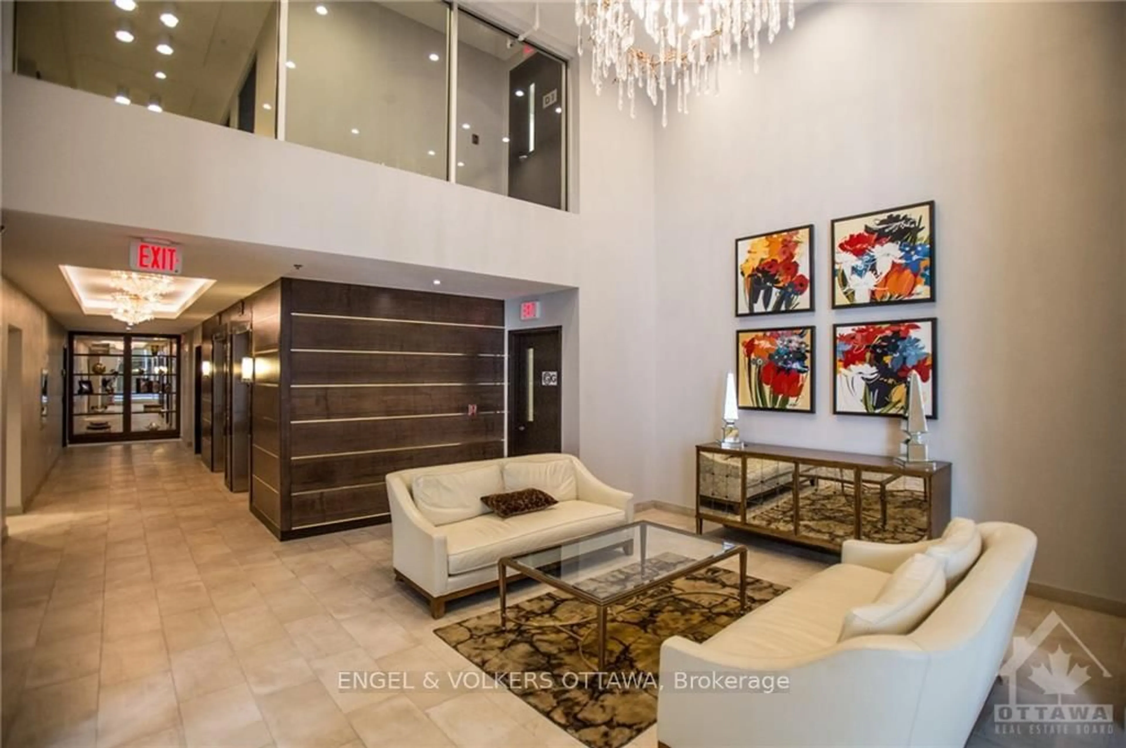 Lobby for 108 Richmond Rd #507, Ottawa Ontario K1Z 6V9