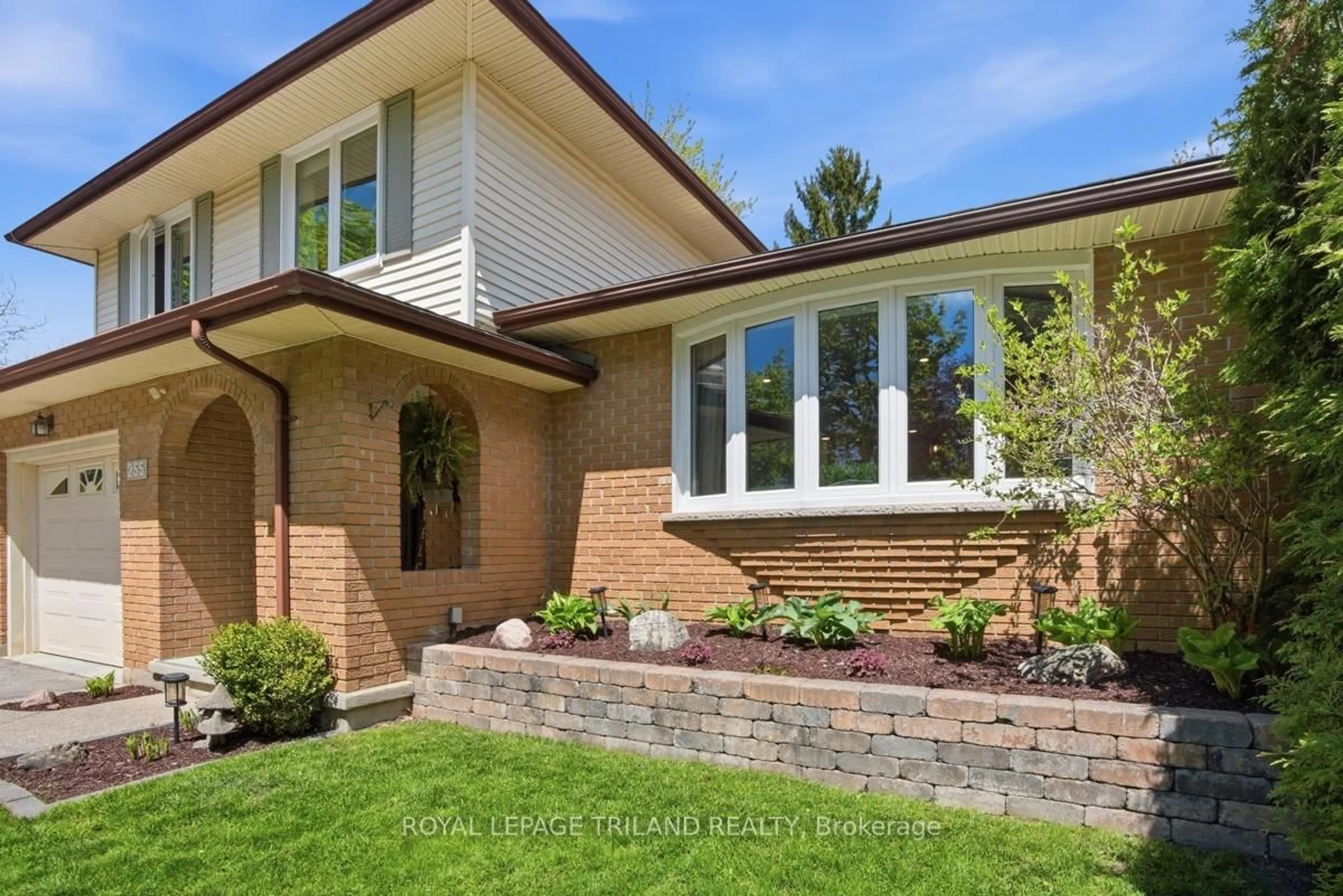 Home with brick exterior material, street for 255 Highview Cres, London South Ontario N6J 4E1