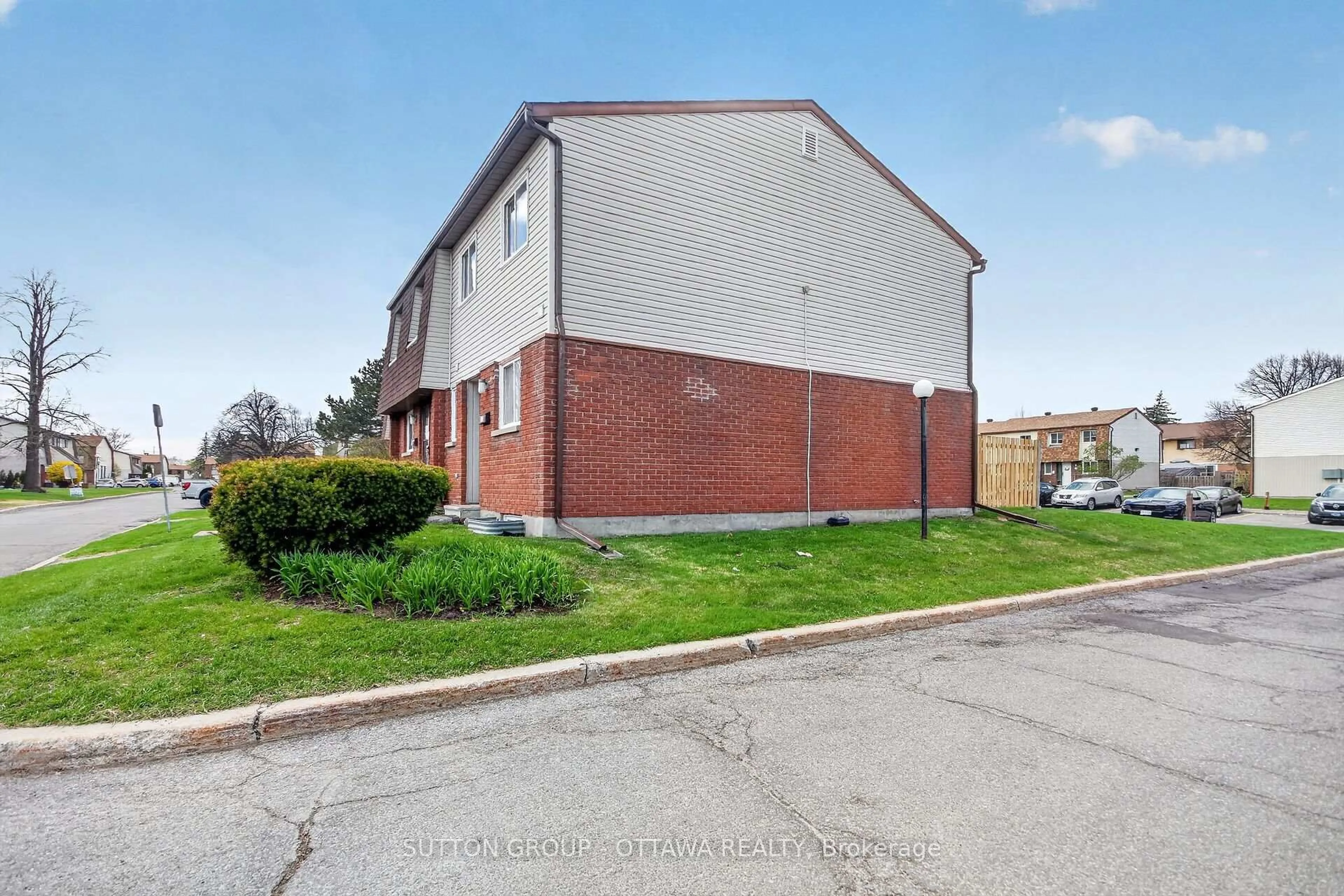 Unknown for 35D Woodvale Green #79, Ottawa Ontario K2G 4H3