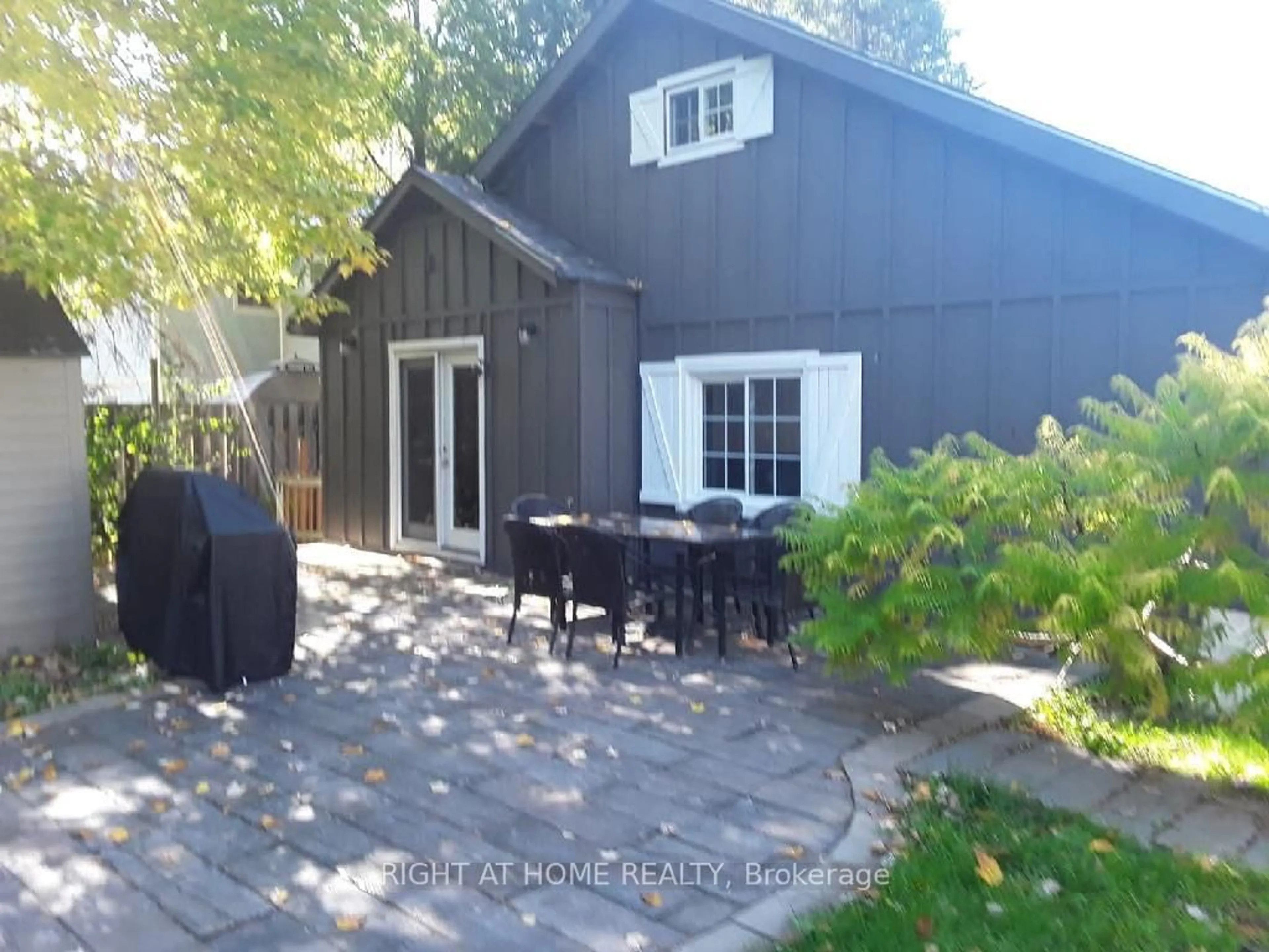 Patio, street for 71 Antiquary Rd, Kawartha Lakes Ontario K0M 2T0
