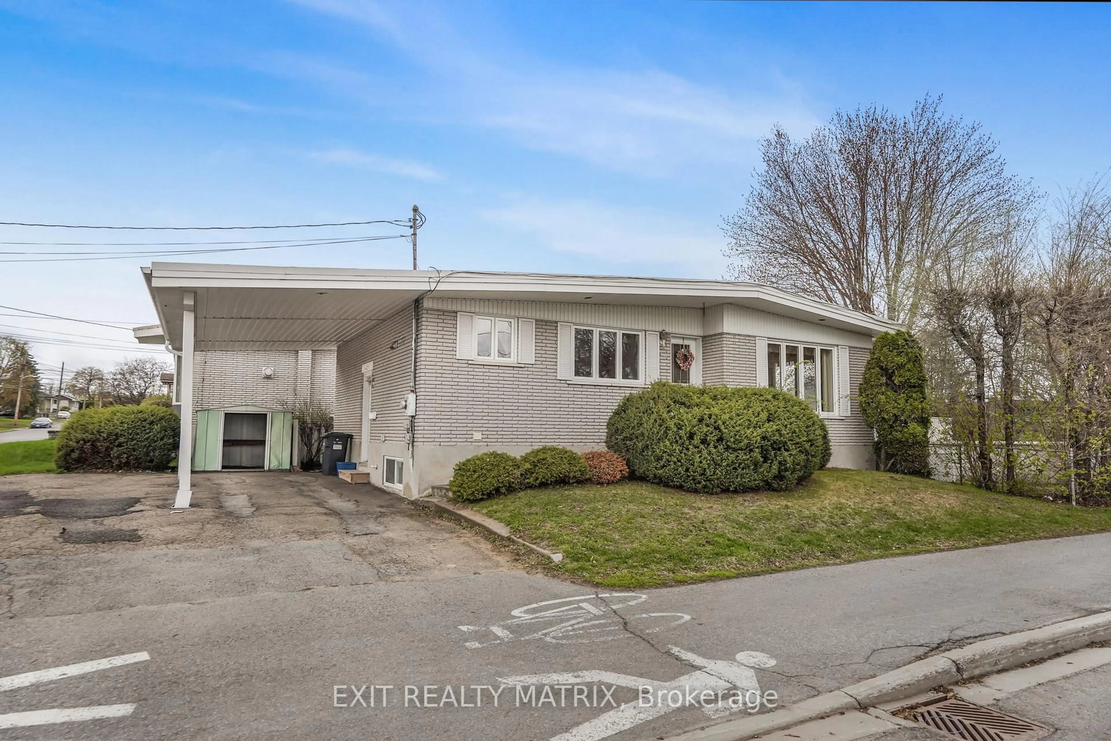 Unknown for 1380 Lansdowne St, Hawkesbury Ontario K6A 1J4