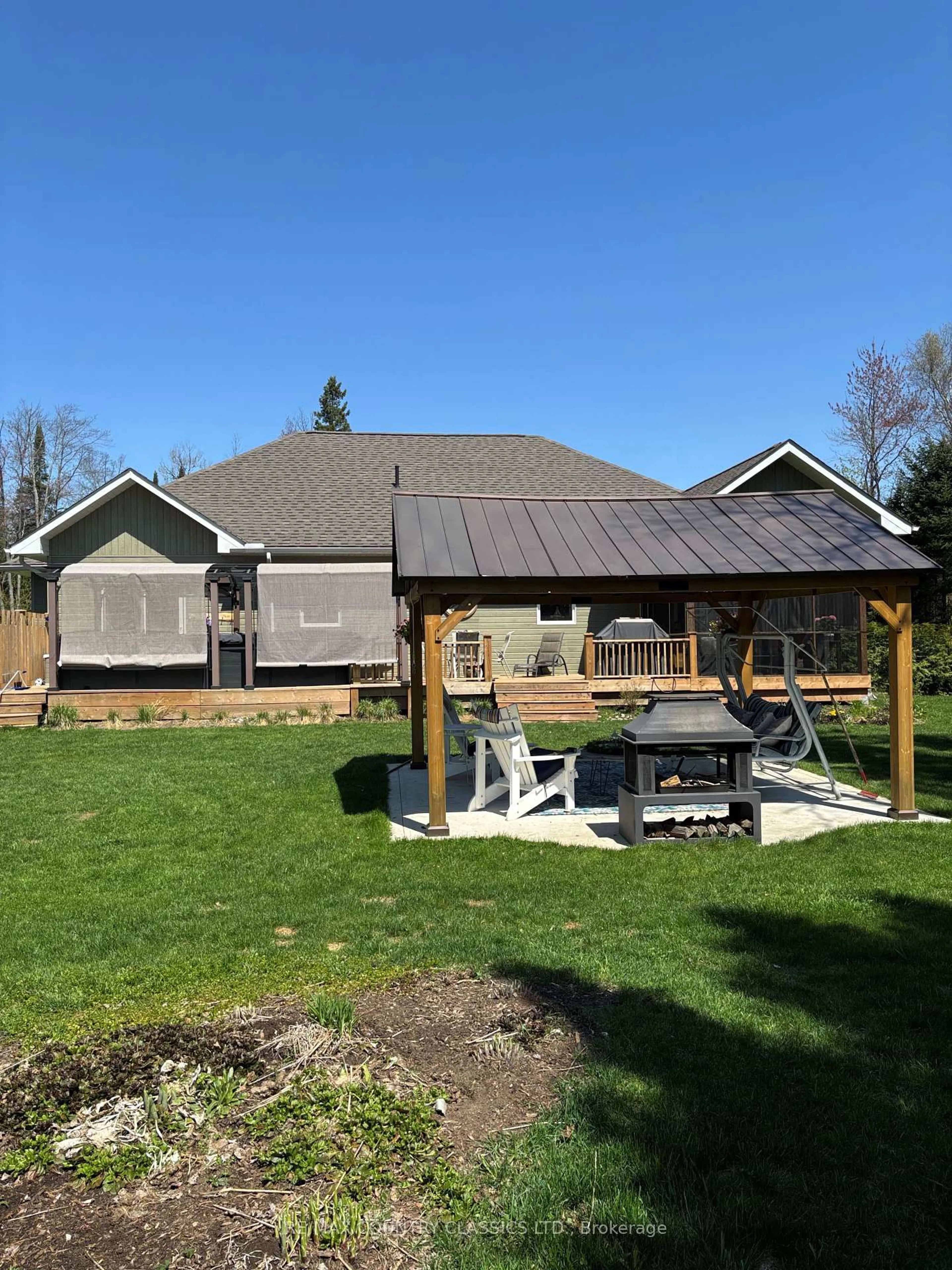 Patio, water/lake/river/ocean view for 32 Bancroft Ridge Dr, Bancroft Ontario K0L 1C0