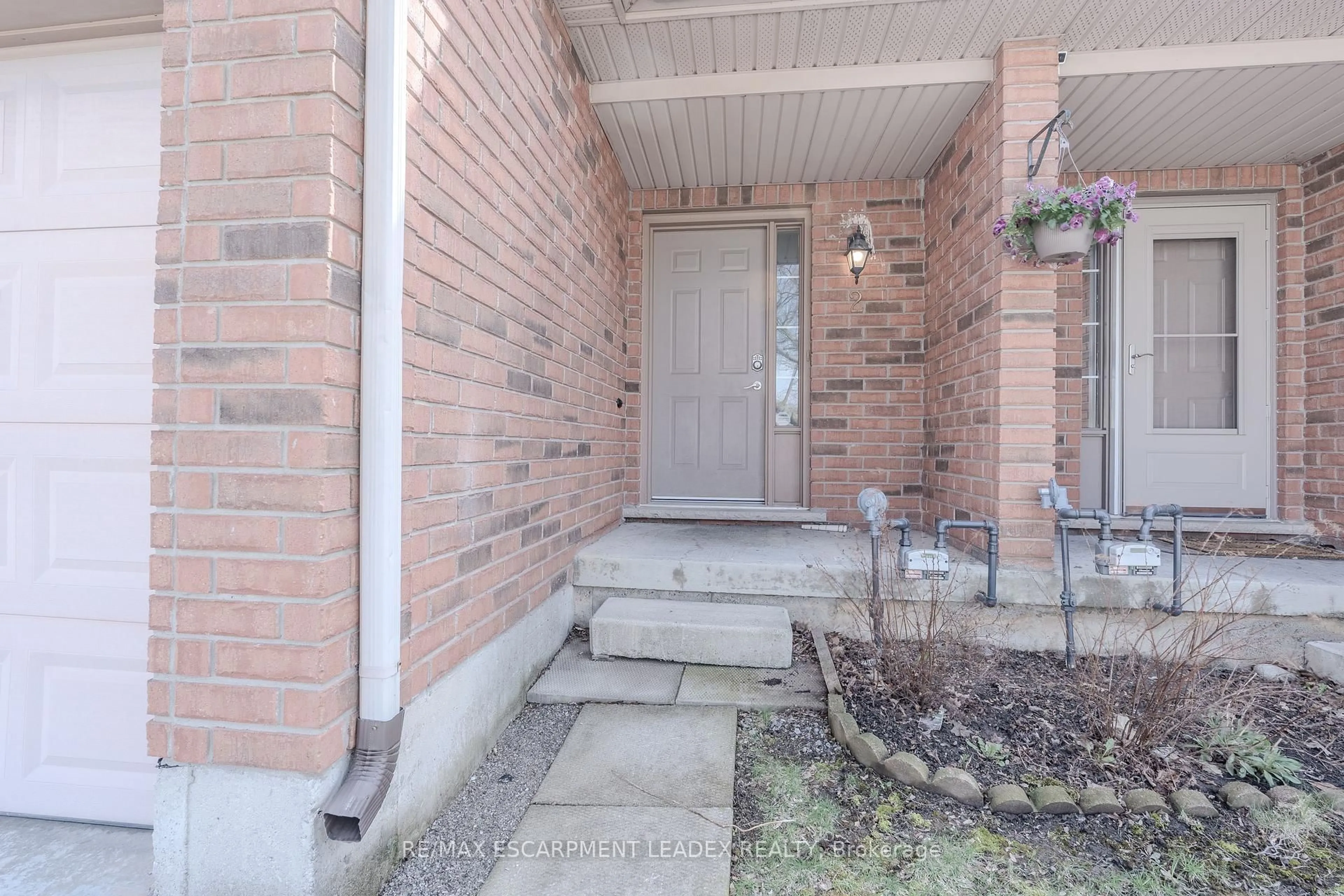 Unknown for 171 HIGHBURY Dr #2, Hamilton Ontario L8J 3Y9