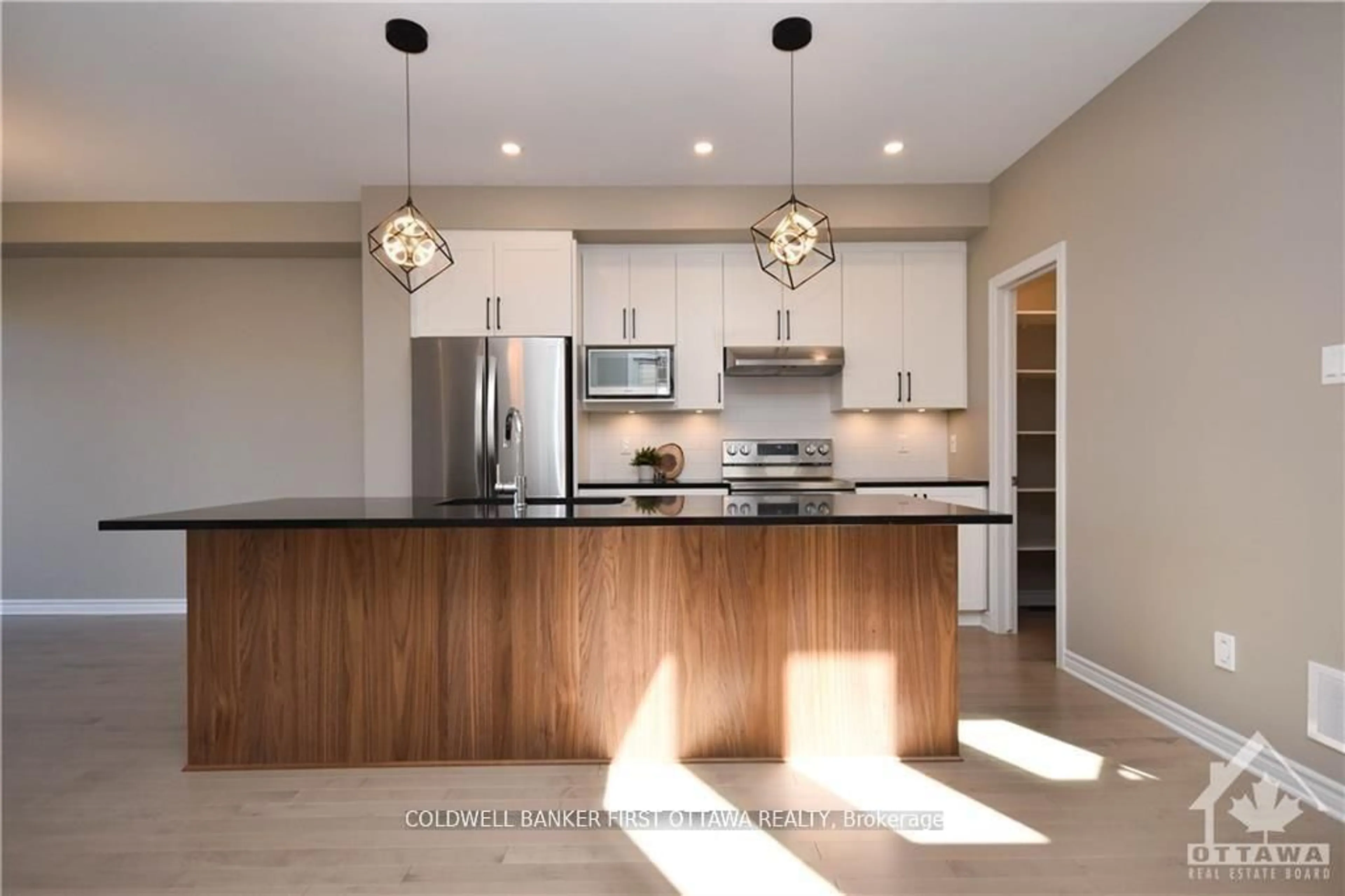 Open concept kitchen, unknown for 183 ANGELONIA Cres, Ottawa Ontario K1T 0Y4