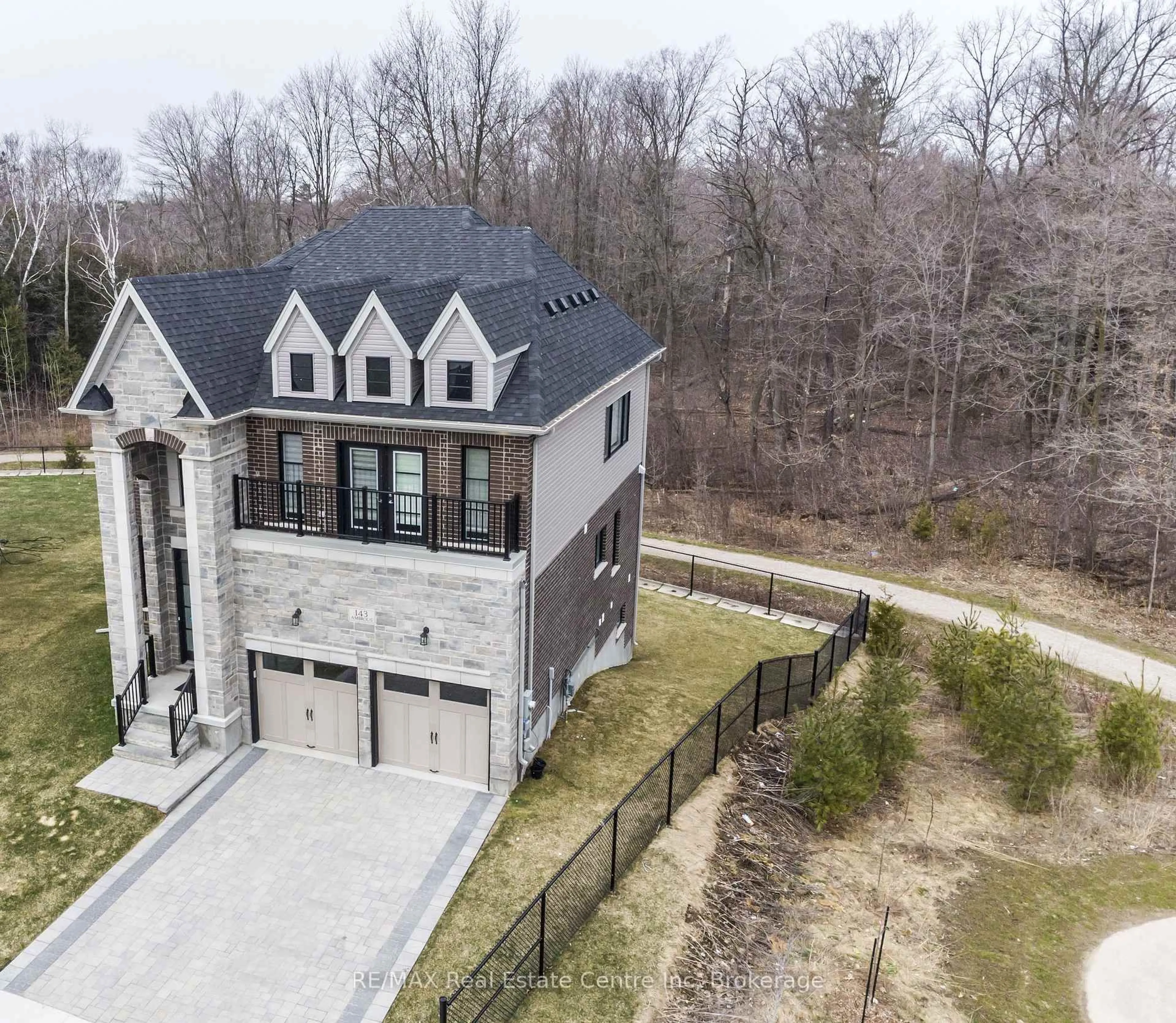 A pic from outside/outdoor area/front of a property/back of a property/a pic from drone, unknown for 143 Ambrous Cres, Guelph Ontario N1L 1H6