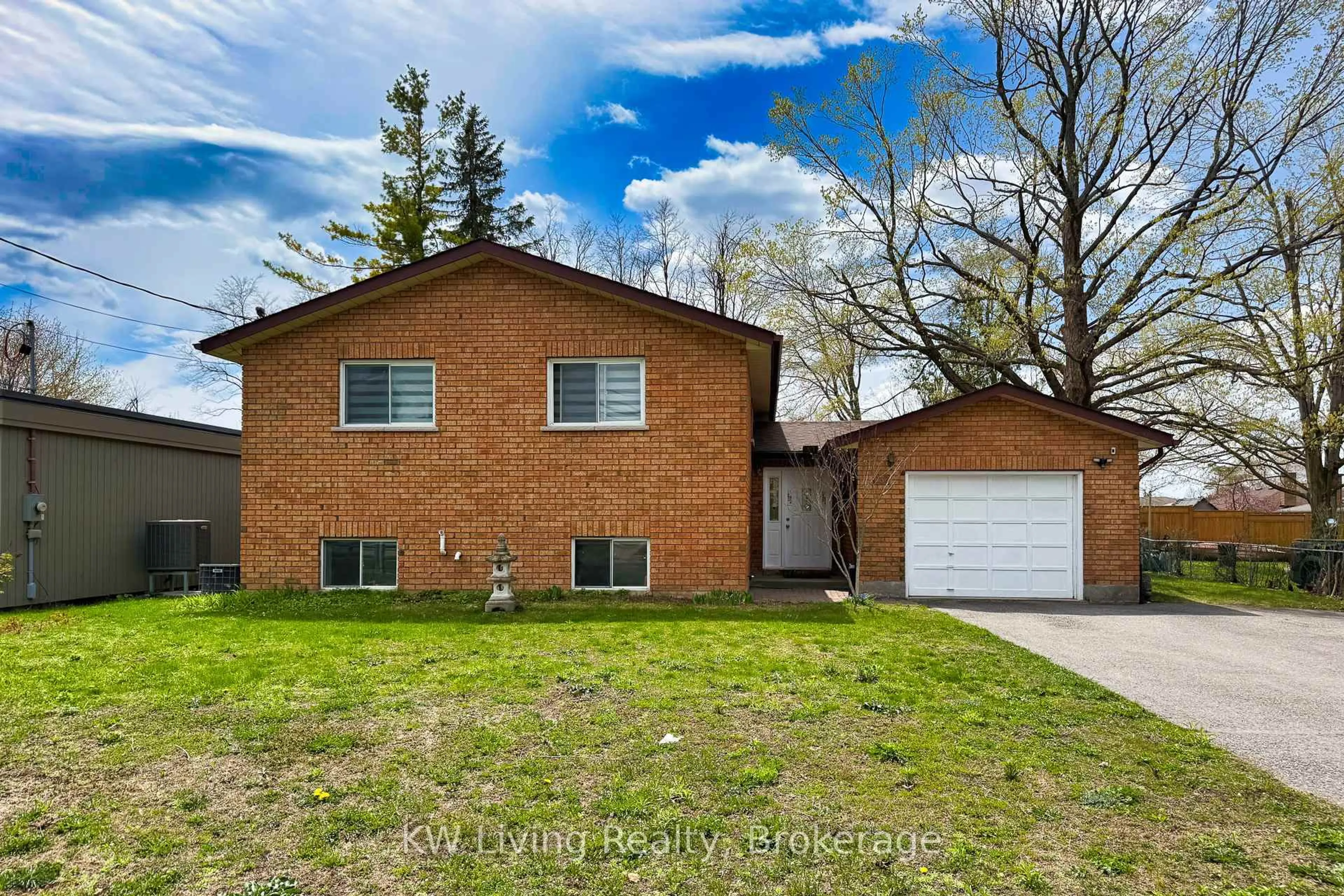 Home with brick exterior material, street for 833 Fairbairn St, Peterborough Ontario K9H 6B9