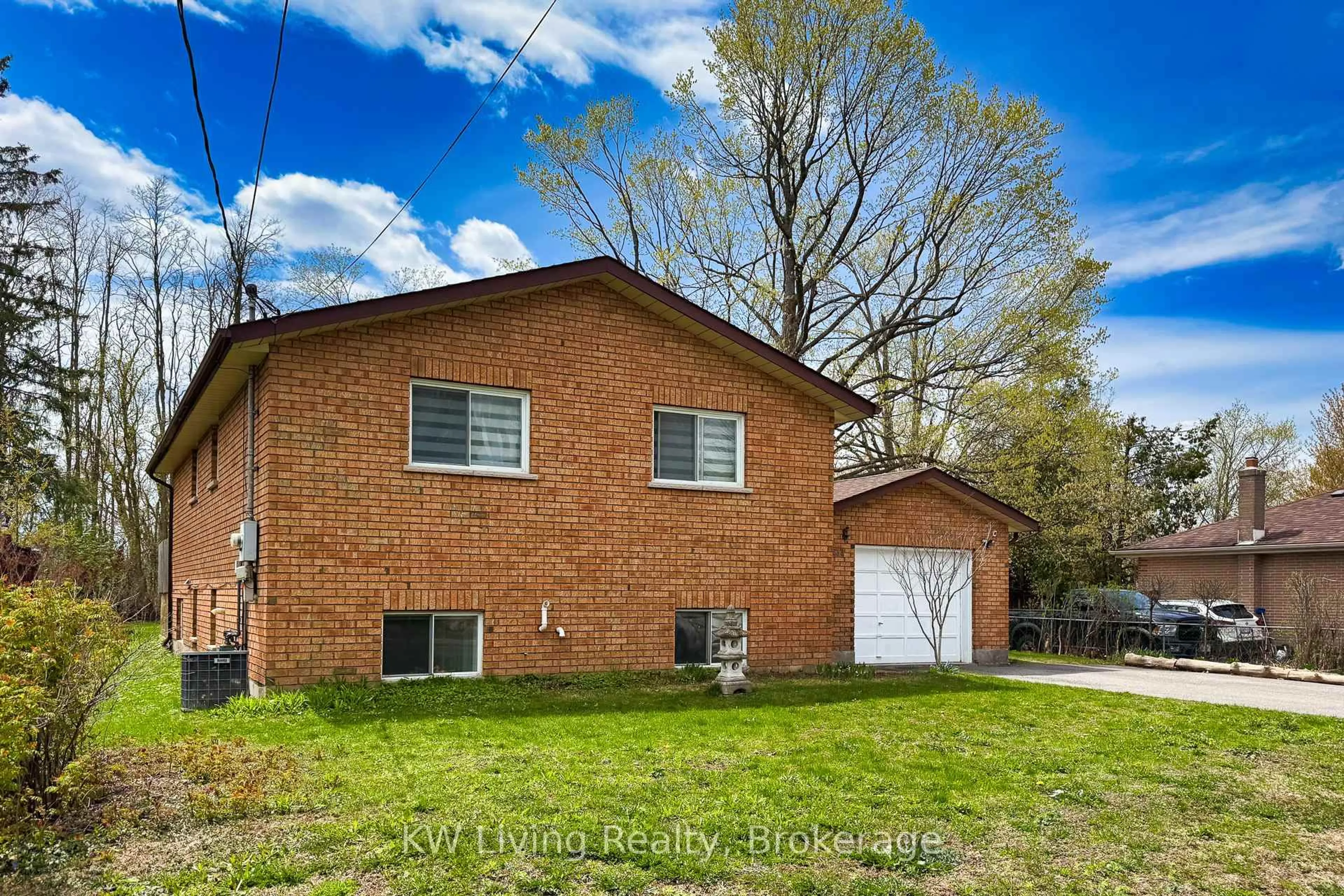 Home with brick exterior material, street for 833 Fairbairn St, Peterborough Ontario K9H 6B9