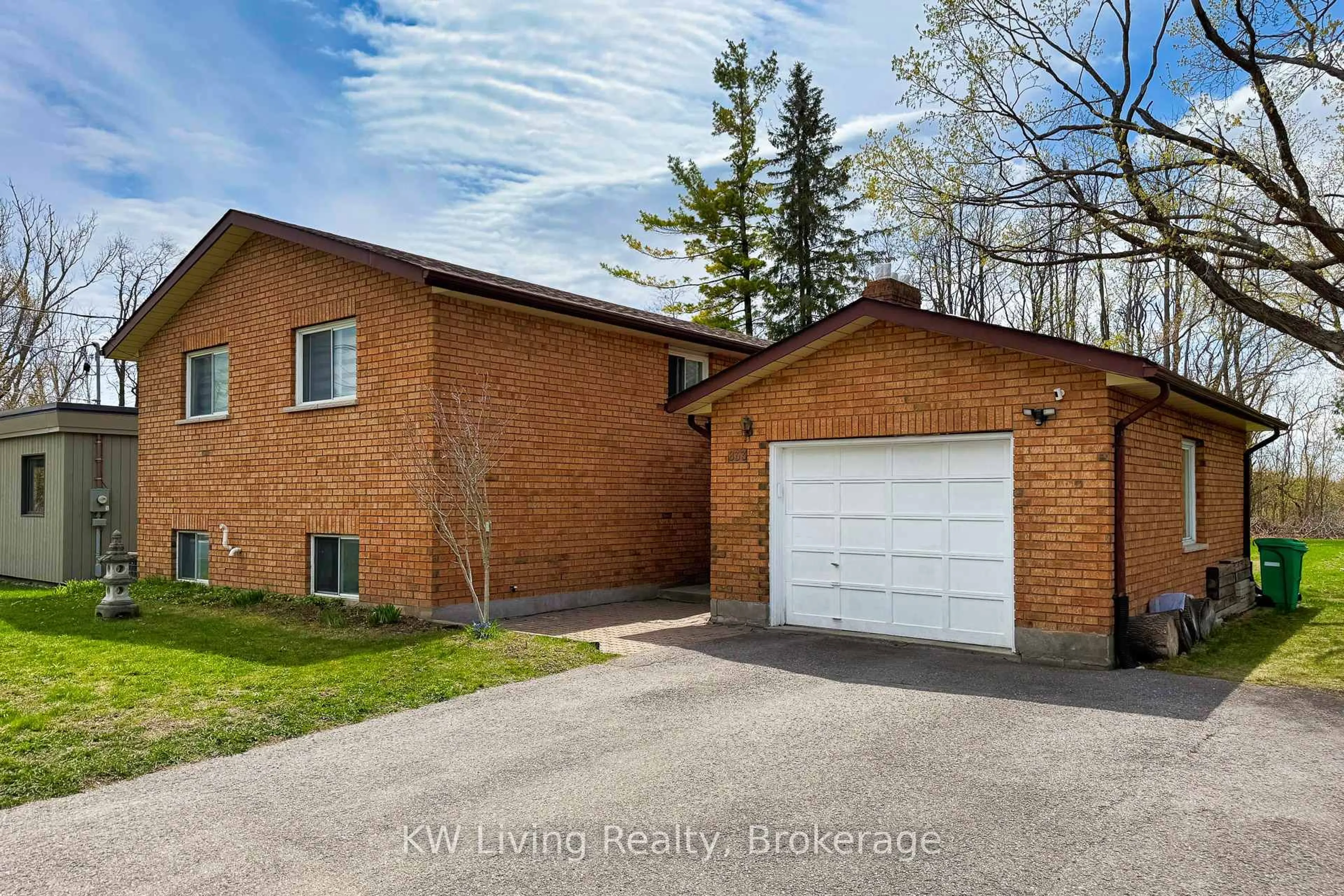 Home with brick exterior material, street for 833 Fairbairn St, Peterborough Ontario K9H 6B9