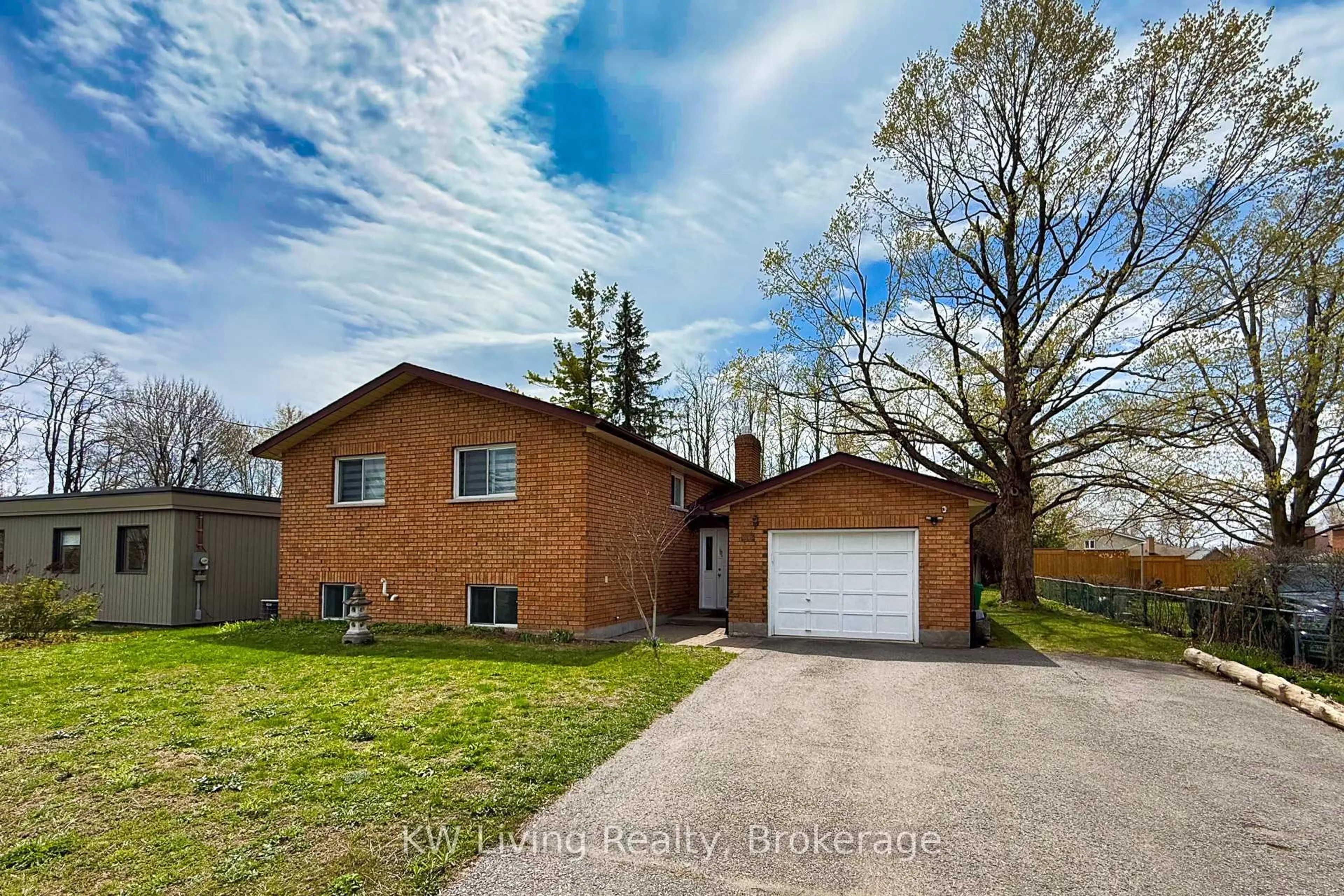 Home with brick exterior material, street for 833 Fairbairn St, Peterborough Ontario K9H 6B9
