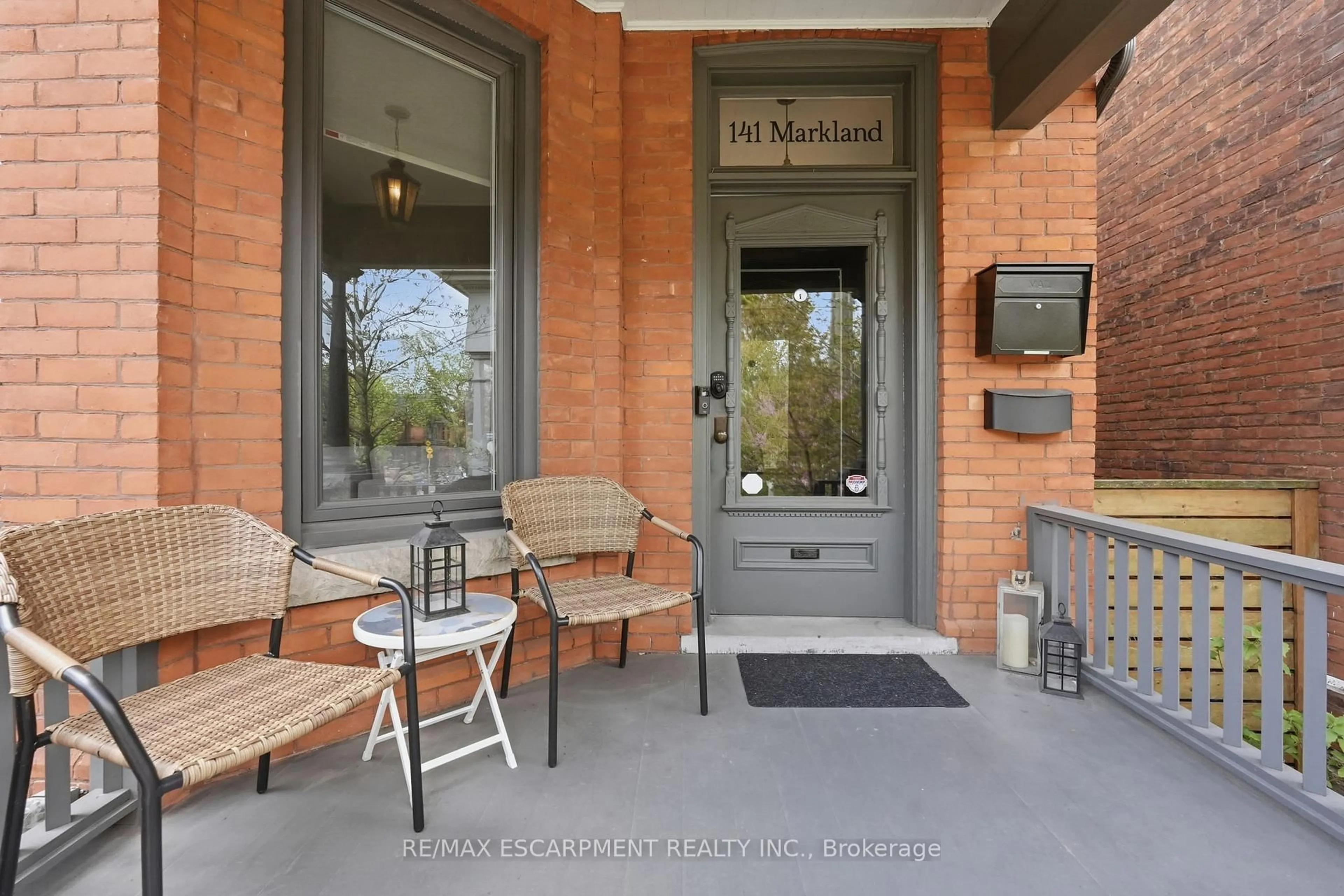 Patio, street for 141 Markland St, Hamilton Ontario L8P 2K3