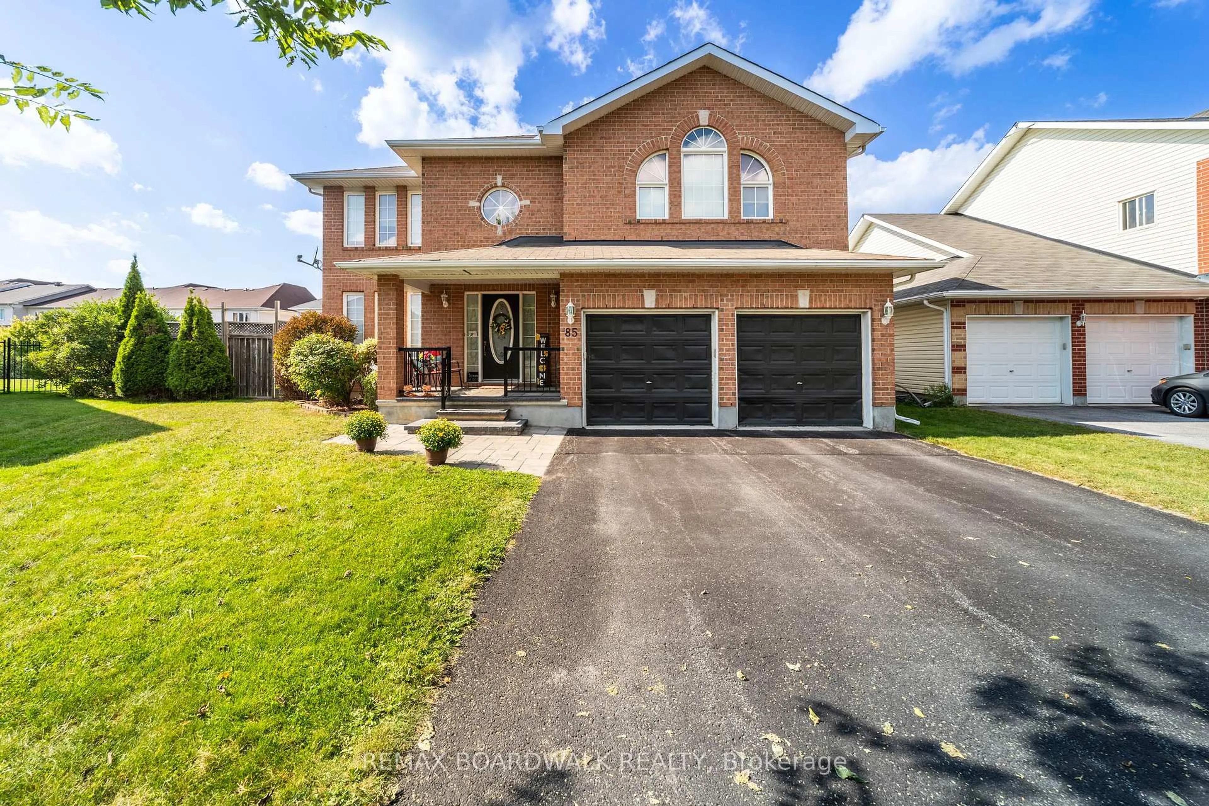 Home with brick exterior material, street for 85 Woliston Cres, Kanata Ontario K2W 1G2